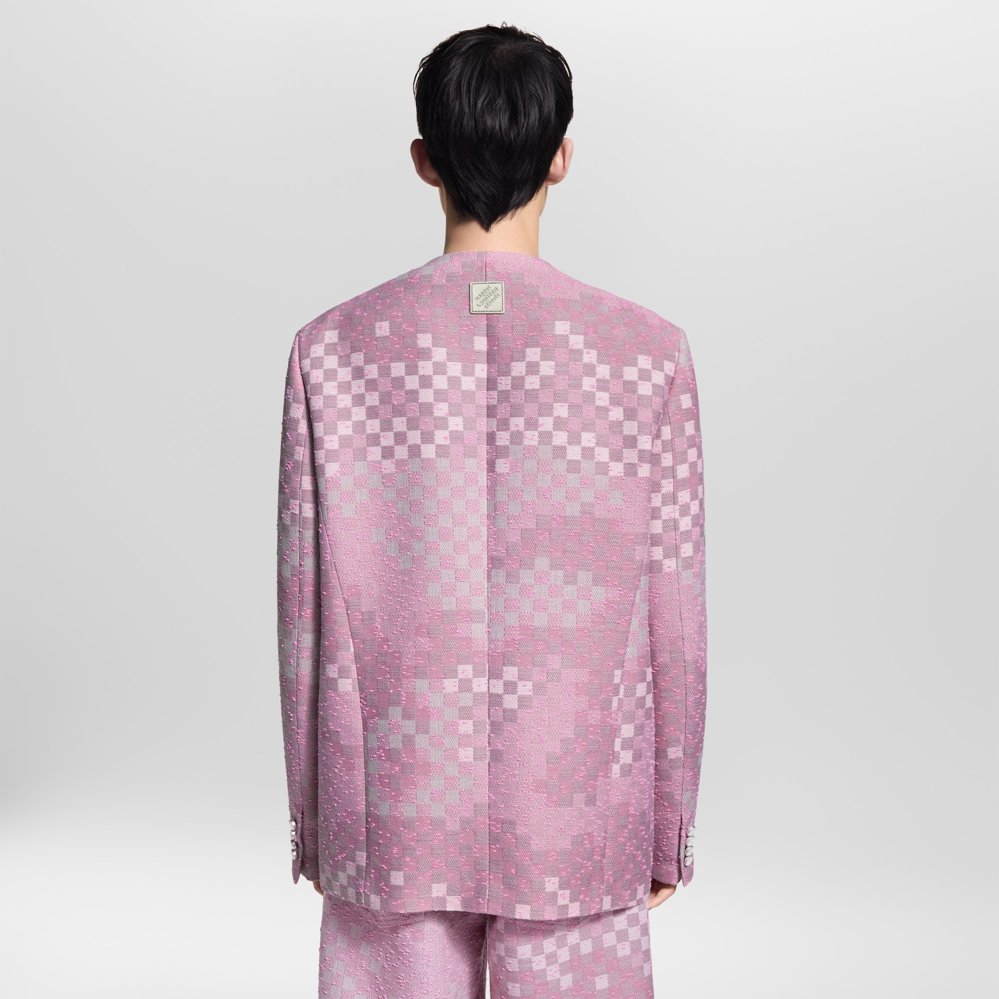 LV} - LV - LV男士高级成衣 | 路易威登LOUIS VUITTON官网 (产品缩放)