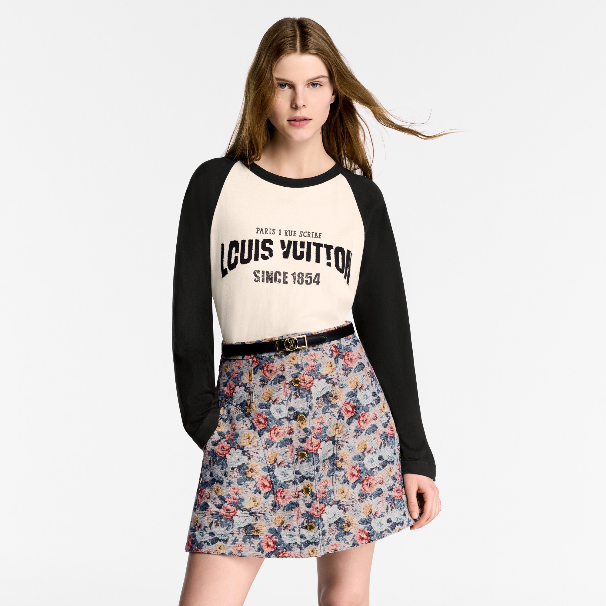 LV} - LV - LV女士灵动配饰 | 路易威登LOUIS VUITTON官网 (产品缩放)