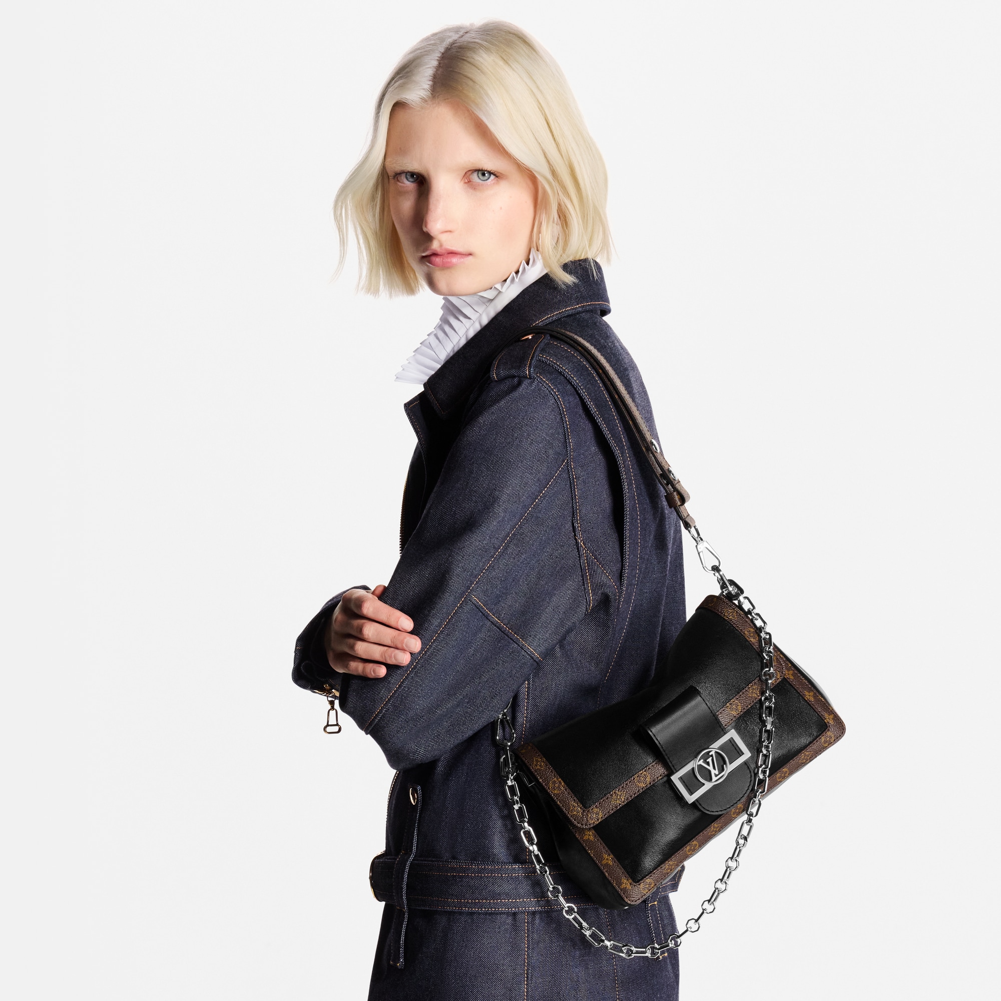 LV} - LVH34 - LV包袋和小型皮具女士包袋 | 路易威登LOUIS VUITTON官网 (产品缩放)