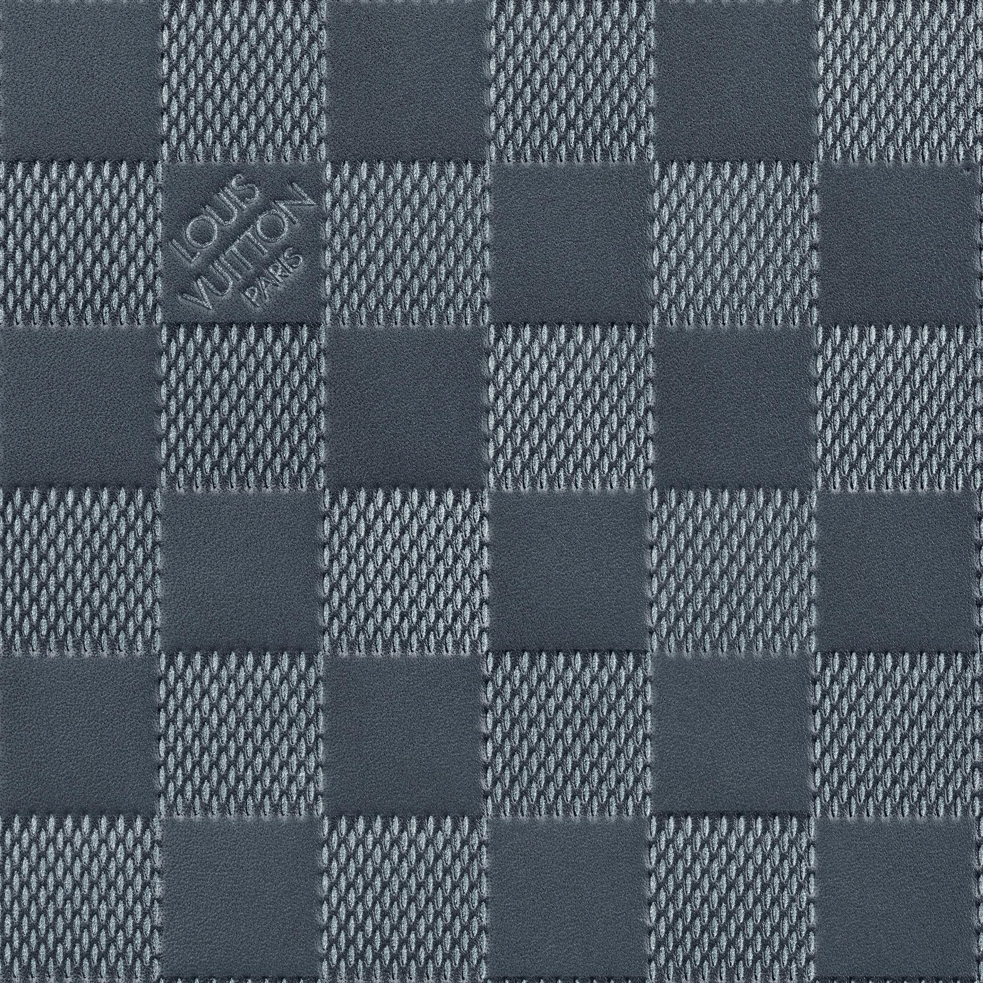 LV} - LVDamier Infini - LV男士小型皮具 | 路易威登LOUIS VUITTON官网 (产品缩放)