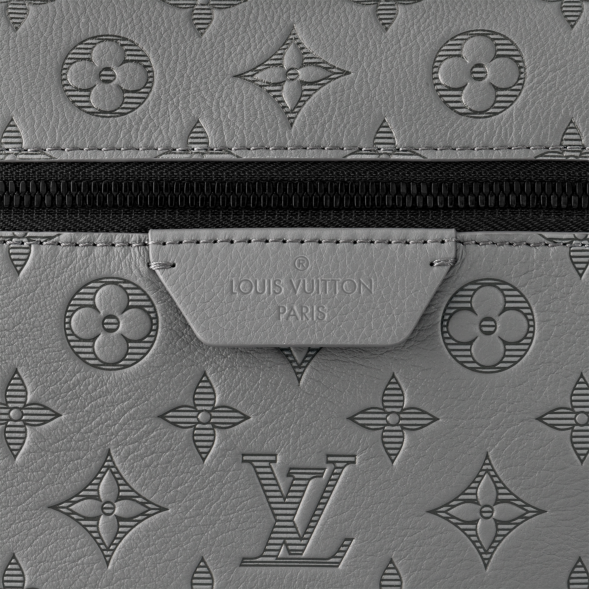 LV} - LVG65 - LV包袋和小型皮具女士包袋 | 路易威登LOUIS VUITTON官网 (产品缩放)