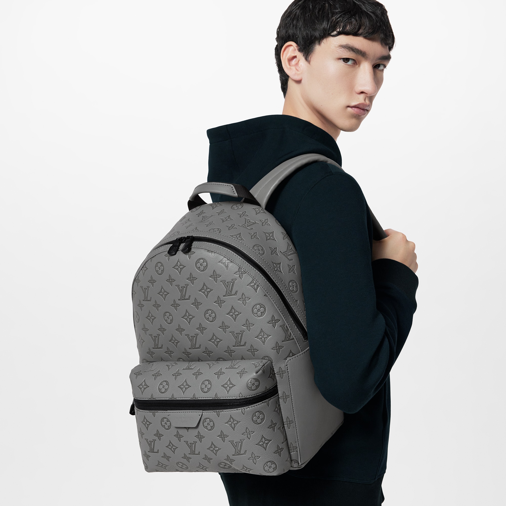 LV} - LVG65 - LV包袋和小型皮具女士包袋 | 路易威登LOUIS VUITTON官网 (产品缩放)