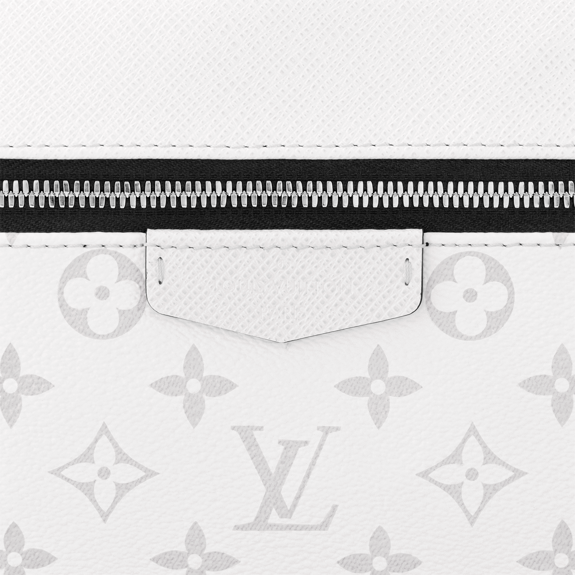 LV} - LVTaigarama - LV男士甄礼之选 | 路易威登LOUIS VUITTON官网 (产品缩放)