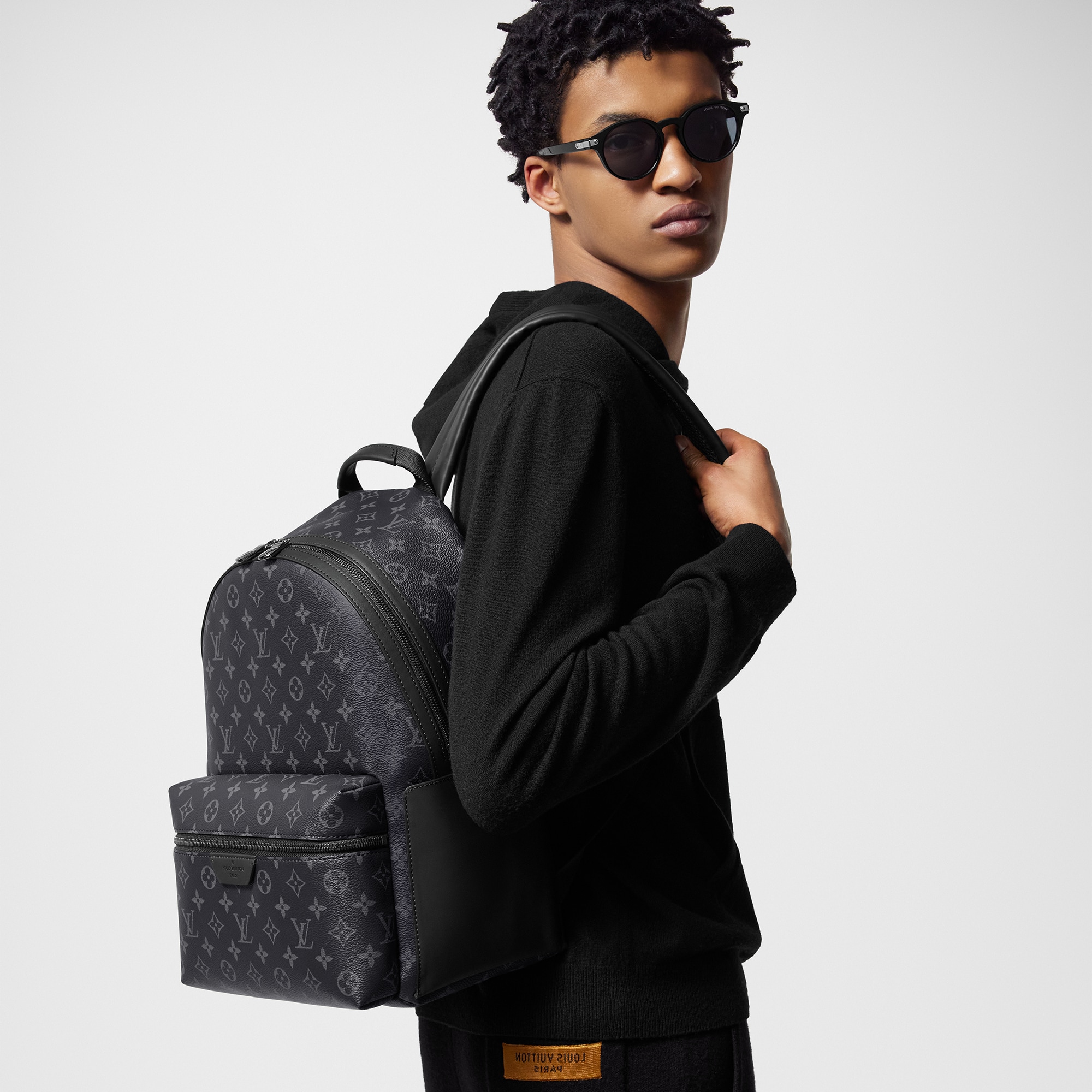 LV} - LVMonogram Eclipse - LV男士时尚包袋 | 路易威登LOUIS VUITTON官网 (产品缩放)