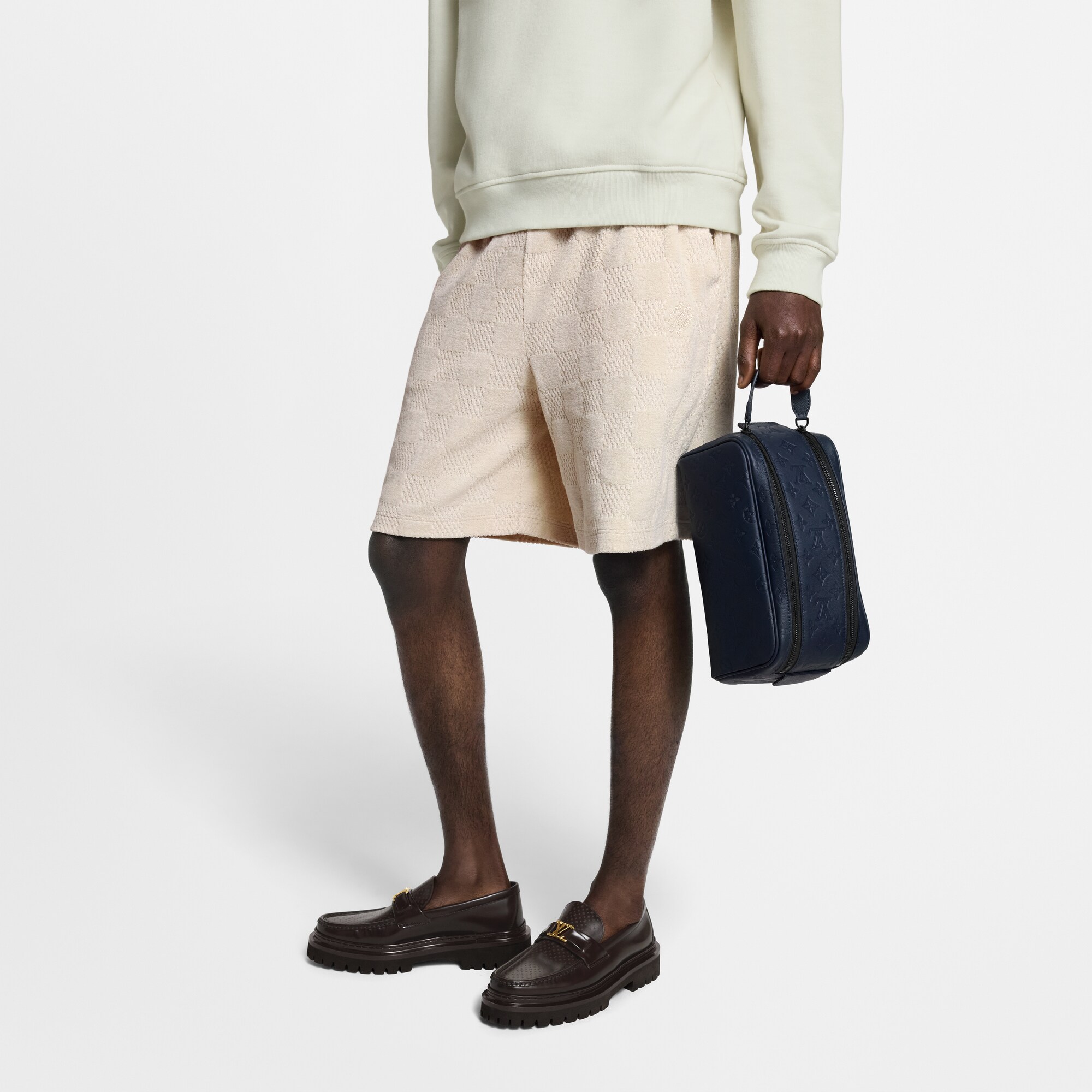 LV} - LVMonogram Shadow - LV男士旅行用品 | 路易威登LOUIS VUITTON官网 (产品缩放)