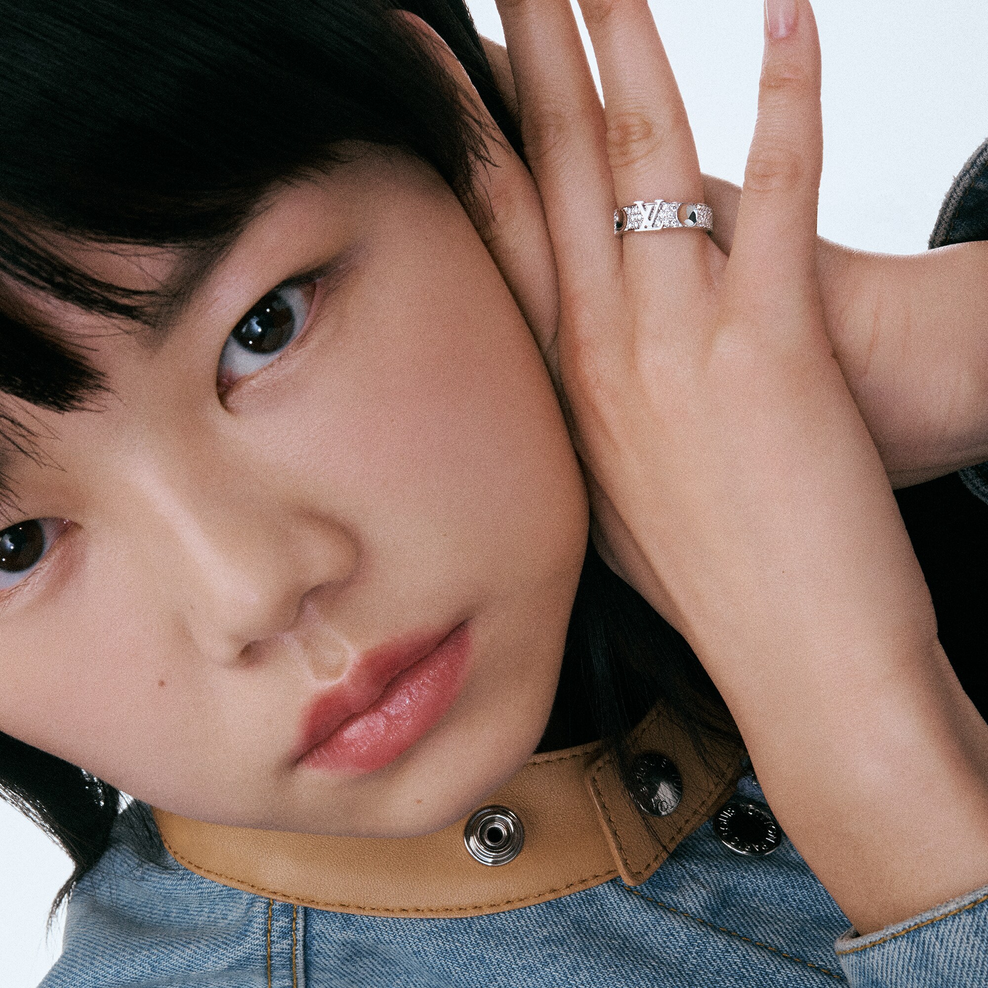 LV} - LV - LV珠宝按类别浏览 | 路易威登LOUIS VUITTON官网 (产品缩放)