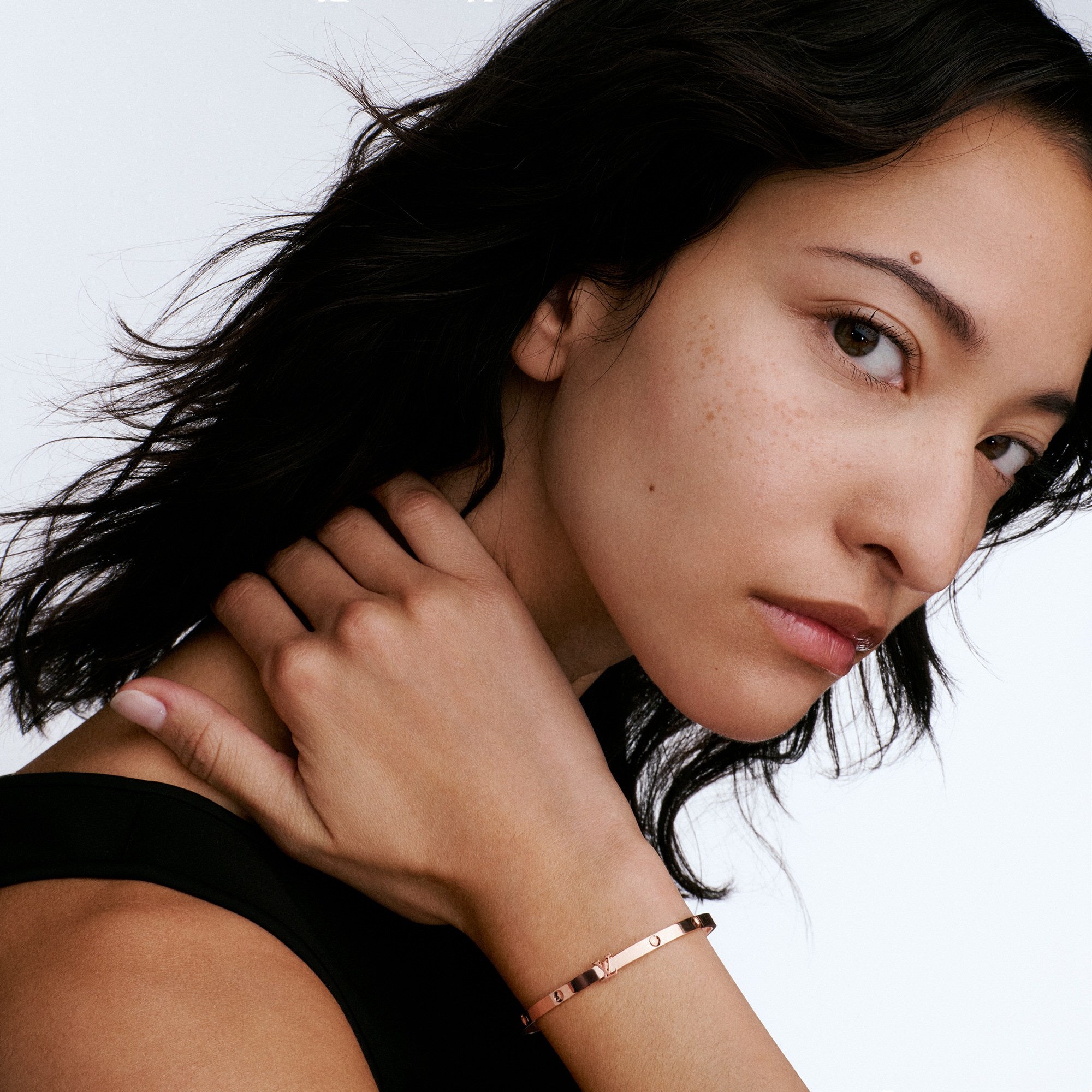 LV} - LV - LV珠宝按类别浏览 | 路易威登LOUIS VUITTON官网 (产品缩放)