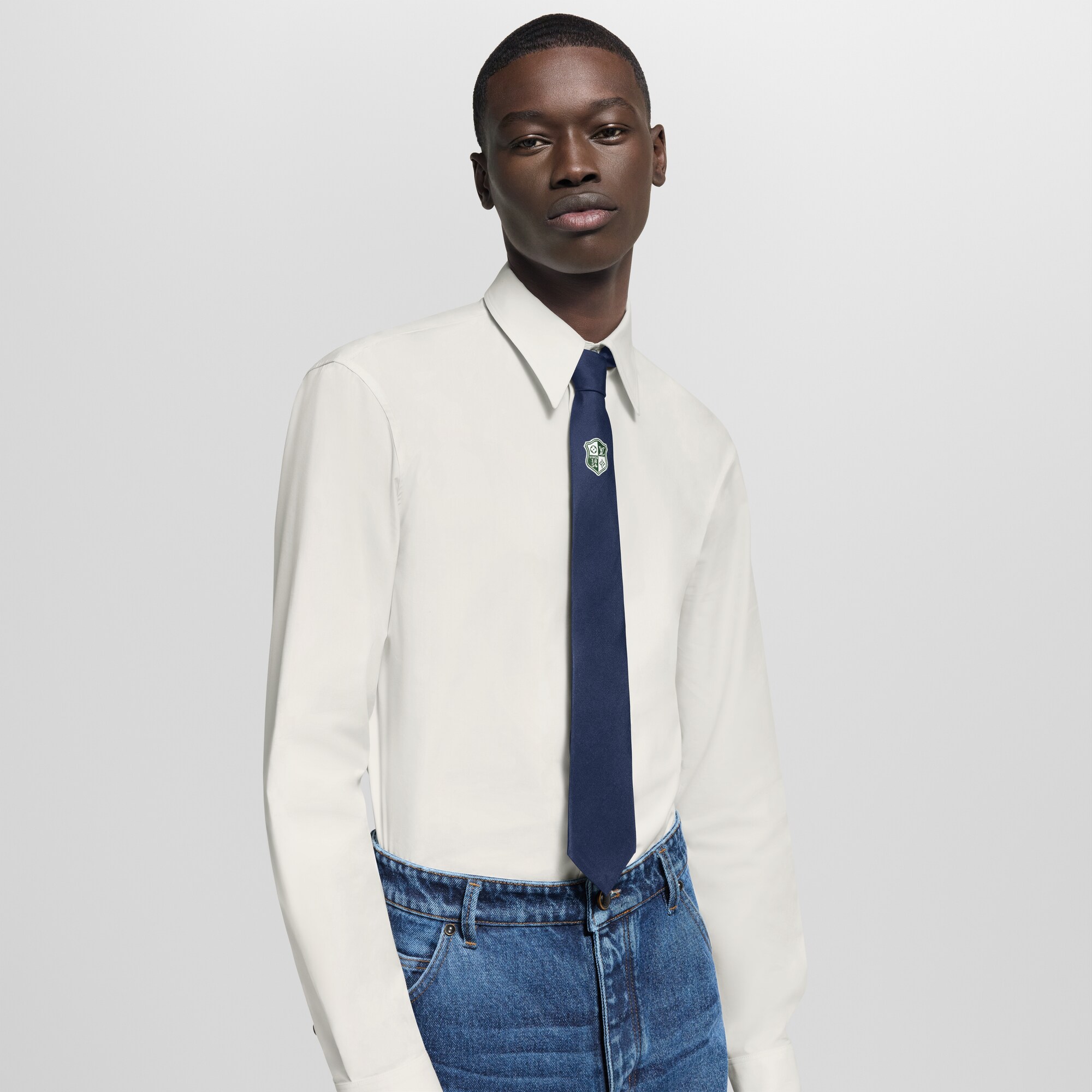 LV} - LVS00 - LV男士配饰系列 | 路易威登LOUIS VUITTON官网 (产品缩放)