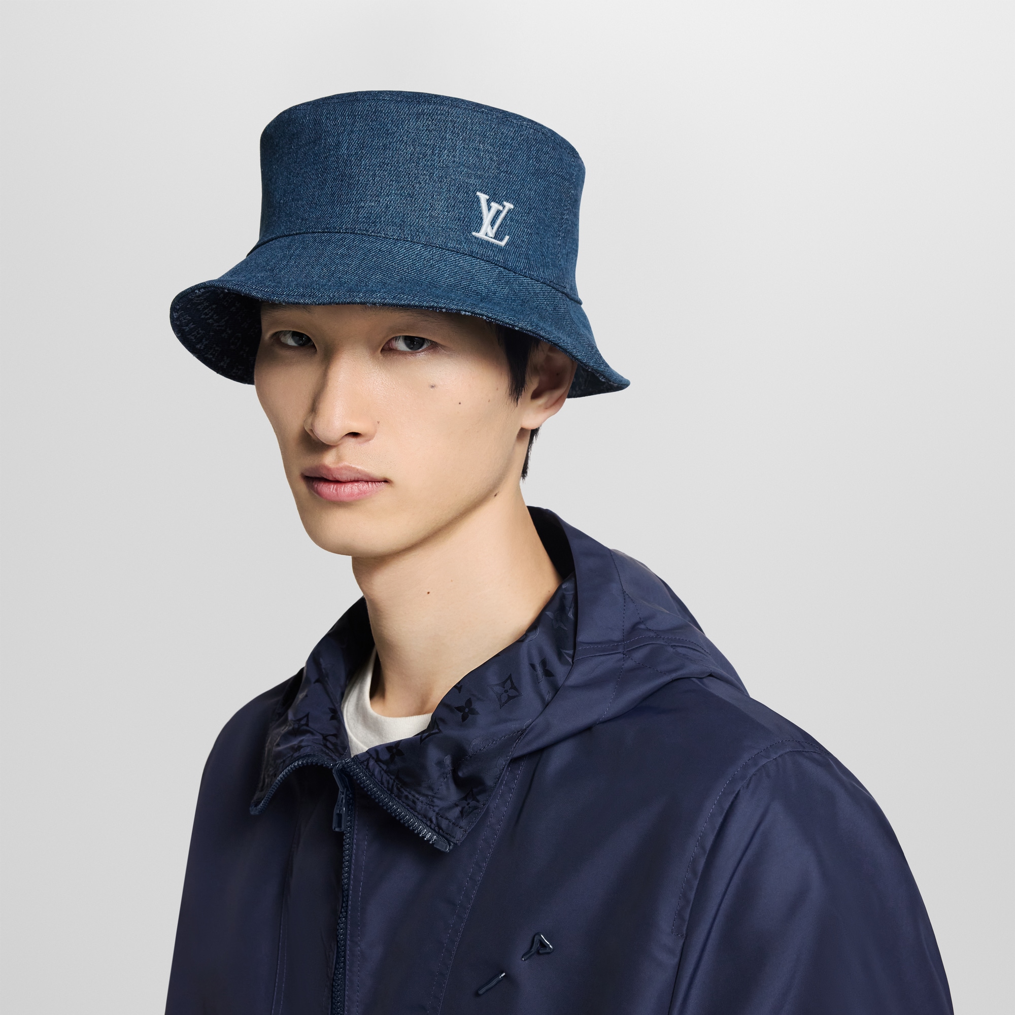 LV} - LVS00 - LV男士配饰系列 | 路易威登LOUIS VUITTON官网 (产品缩放)