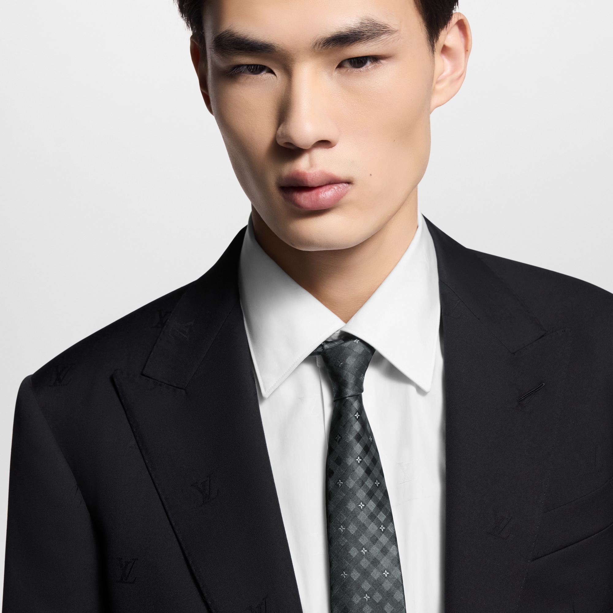 LV} - LVS00 - LV男士配饰系列 | 路易威登LOUIS VUITTON官网 (产品缩放)