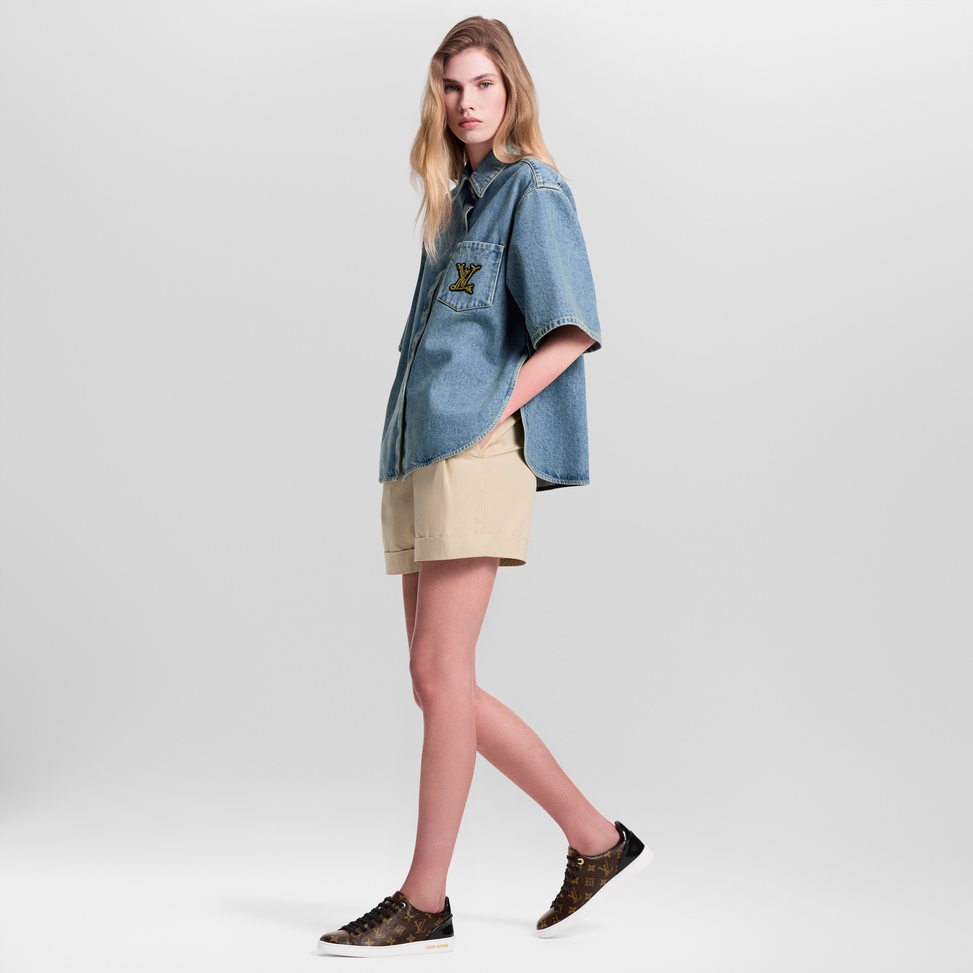 LV} - LV - LV女士鞋履系列 | 路易威登LOUIS VUITTON官网 (产品缩放)