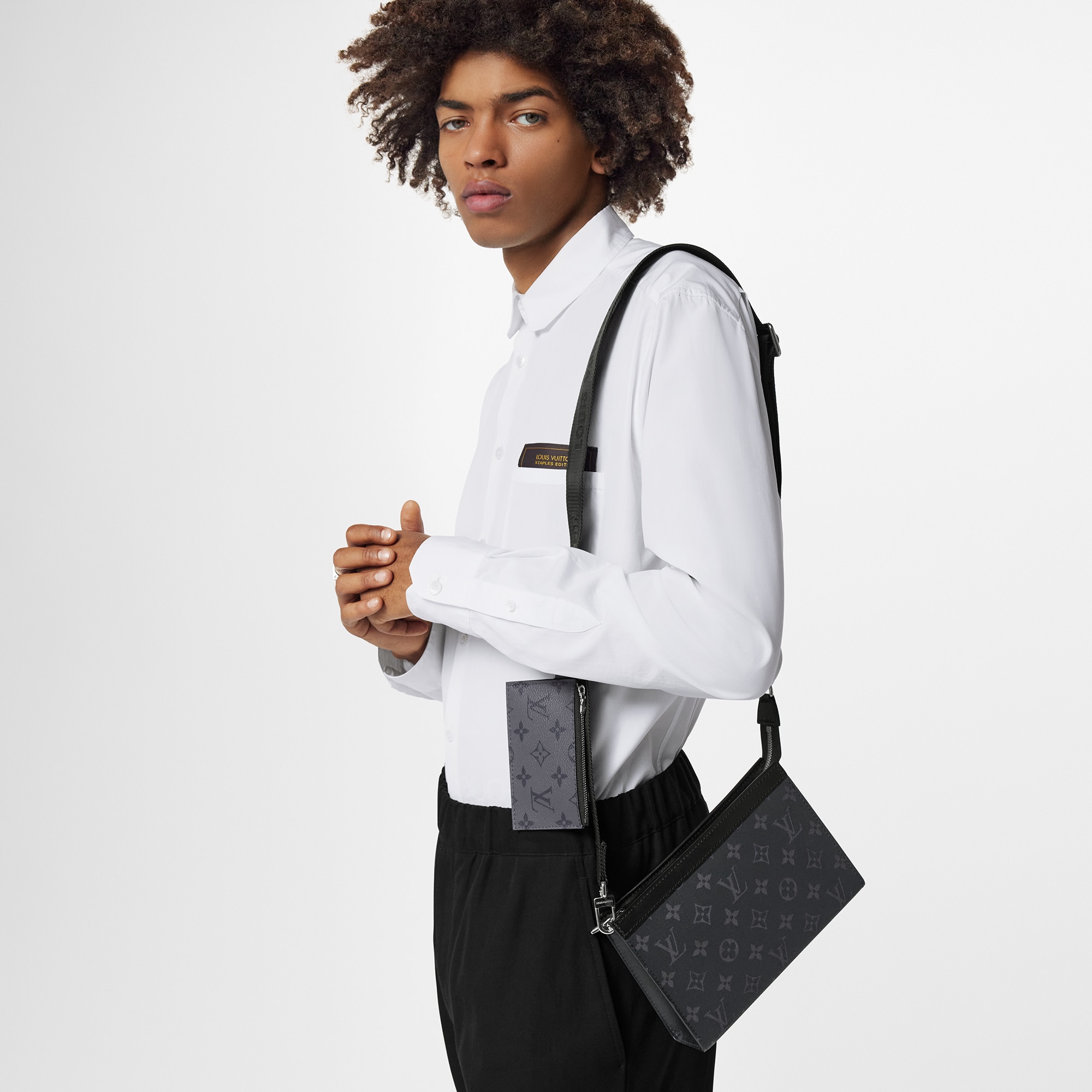 LV} - LVMonogram Eclipse - LV男士小型皮具 | 路易威登LOUIS VUITTON官网 (产品缩放)