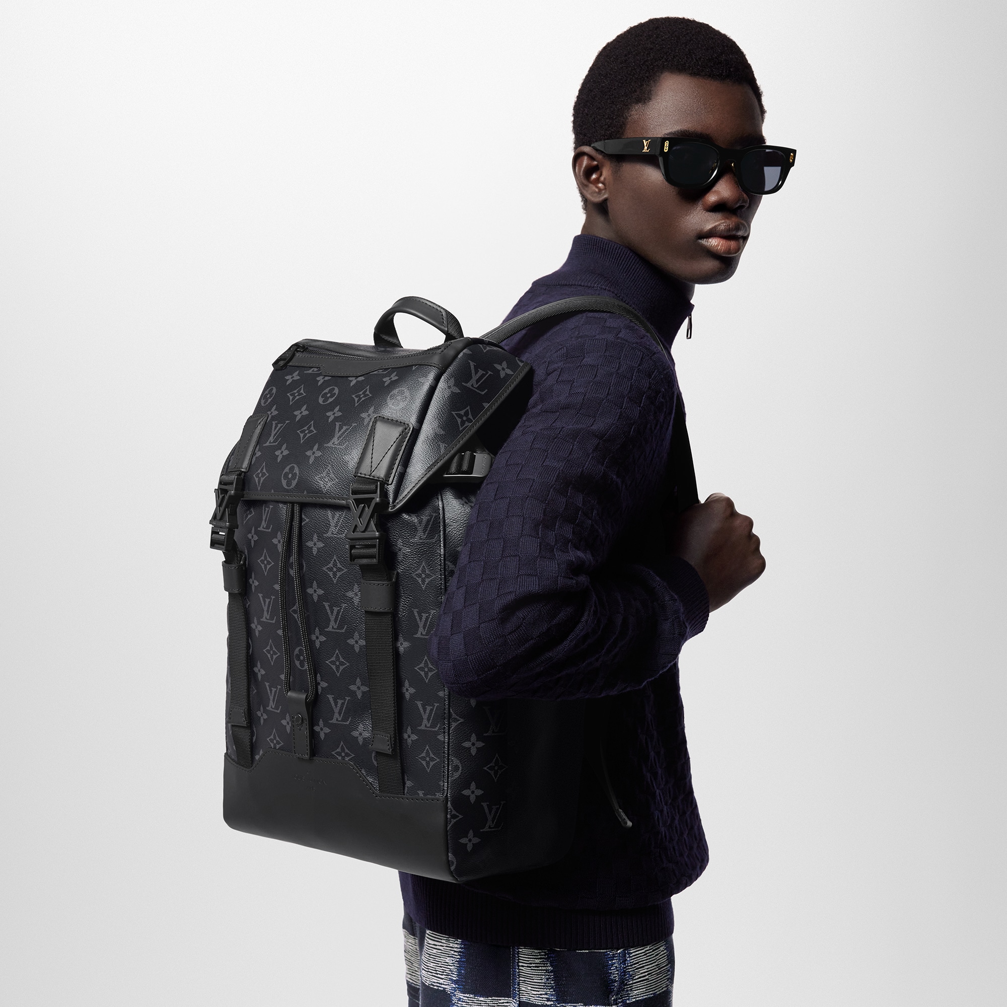 LV} - LVMonogram Eclipse - LV男士时尚包袋 | 路易威登LOUIS VUITTON官网 (产品缩放)