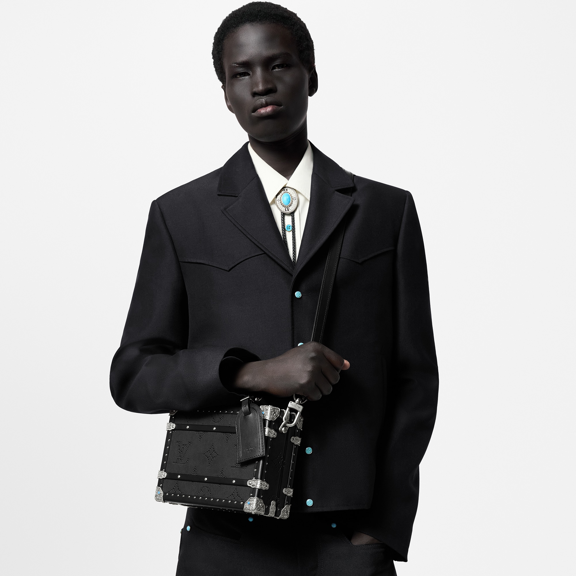 LV} - LVOther Leathers - LVLes Extraordinaires硬箱系列 | 路易威登LOUIS VUITTON官网 (产品缩放)