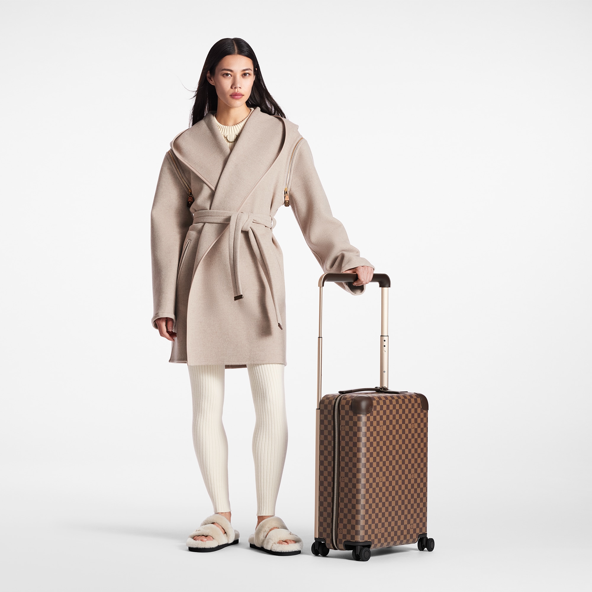 LV} - LVDamier Ebene - LV男士旅行用品 | 路易威登LOUIS VUITTON官网 (产品缩放)