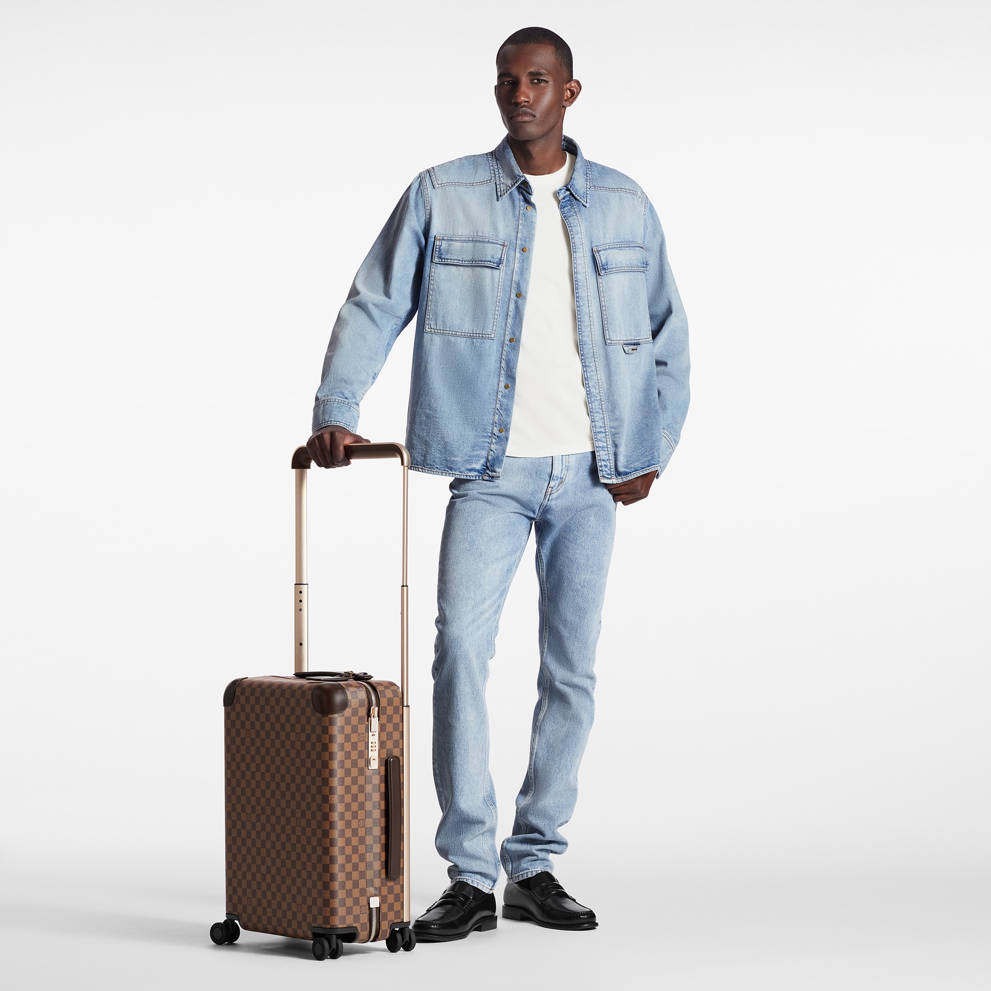 LV} - LVDamier Ebene - LV男士旅行用品 | 路易威登LOUIS VUITTON官网 (产品缩放)