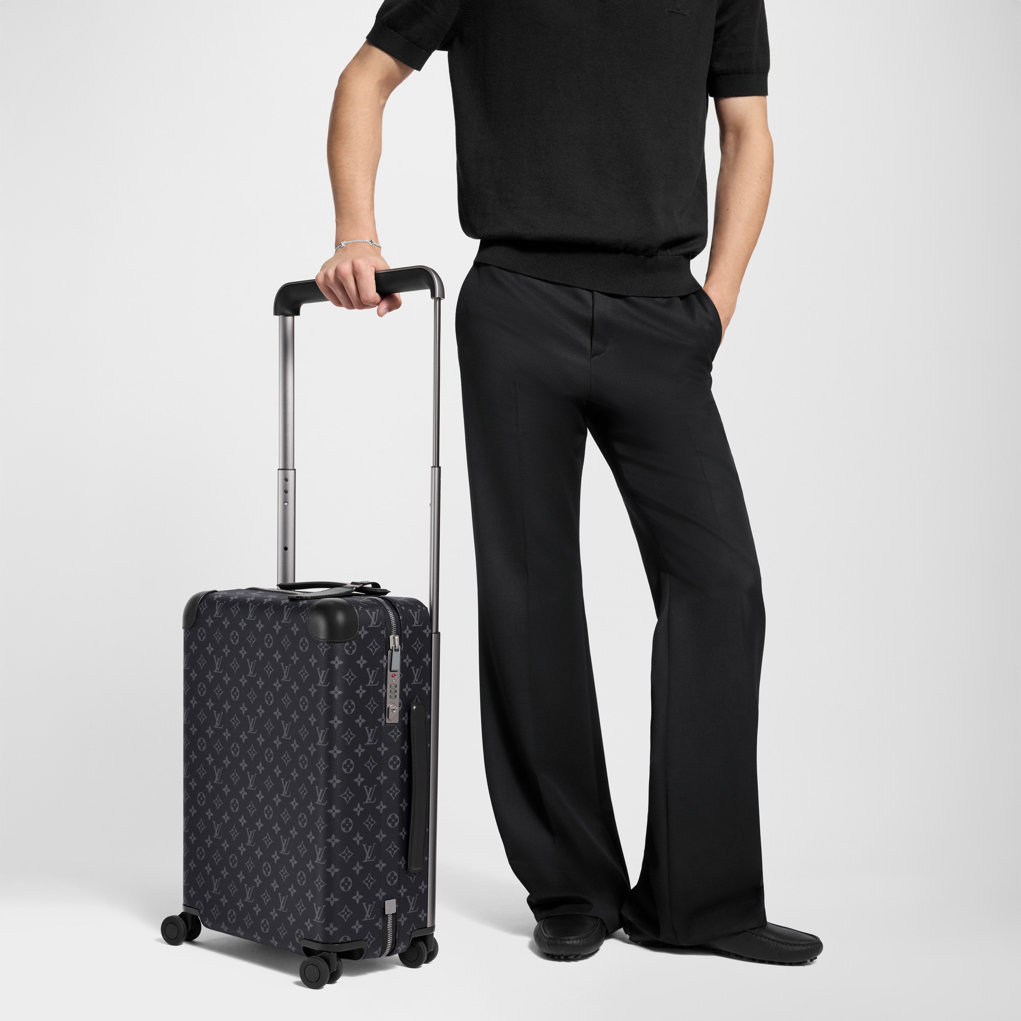 LV} - LVMonogram Eclipse - LV男士旅行用品 | 路易威登LOUIS VUITTON官网 (产品缩放)