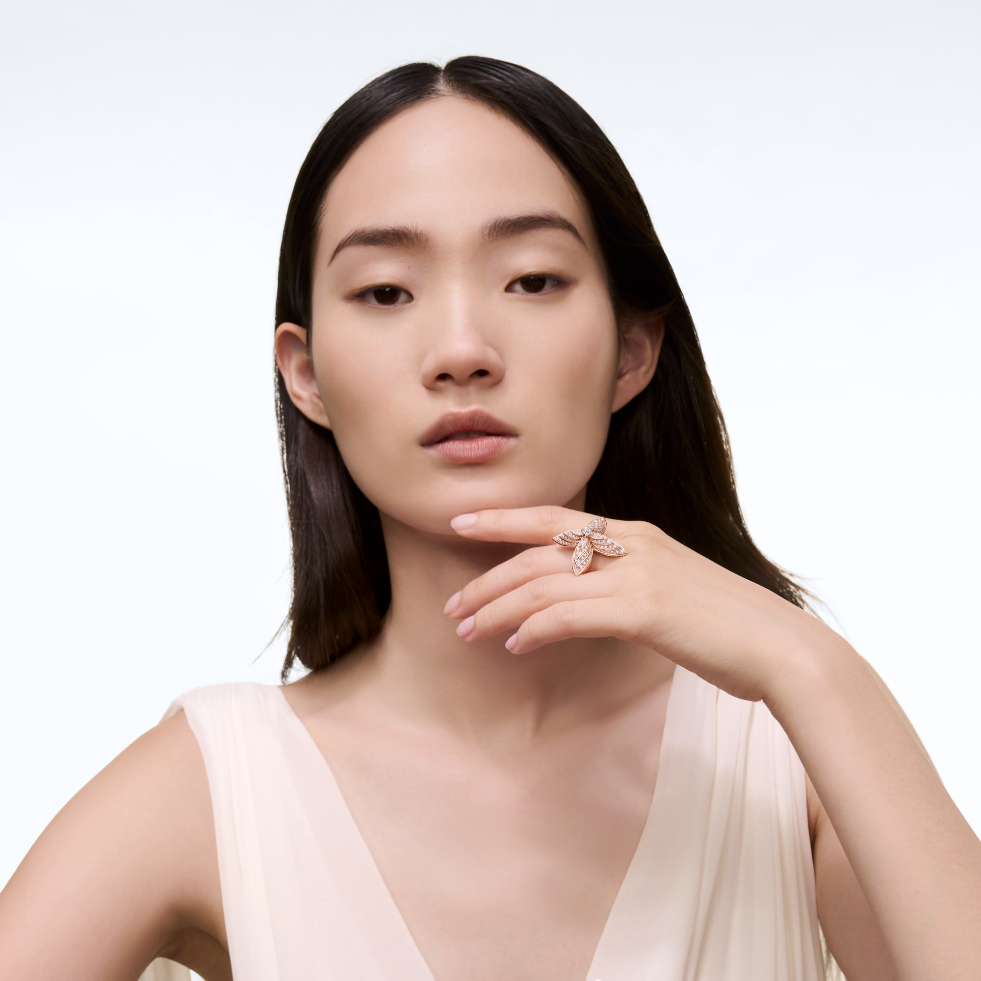 LV} - LV - LVLes Extraordinaires珠宝 | 路易威登LOUIS VUITTON官网 (产品缩放)