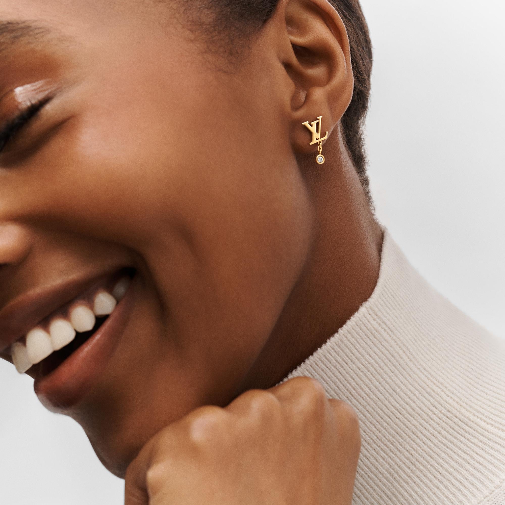 LV} - LV - LV珠宝按类别浏览 | 路易威登LOUIS VUITTON官网 (产品缩放)