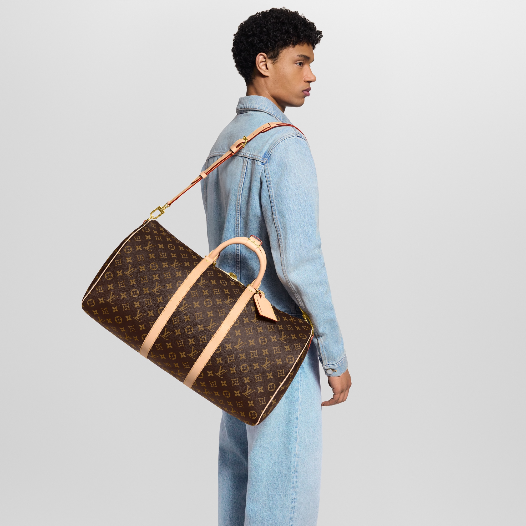 LV} - LVMonogram - LV甄礼指南个性化订制 | 路易威登LOUIS VUITTON官网 (产品缩放)