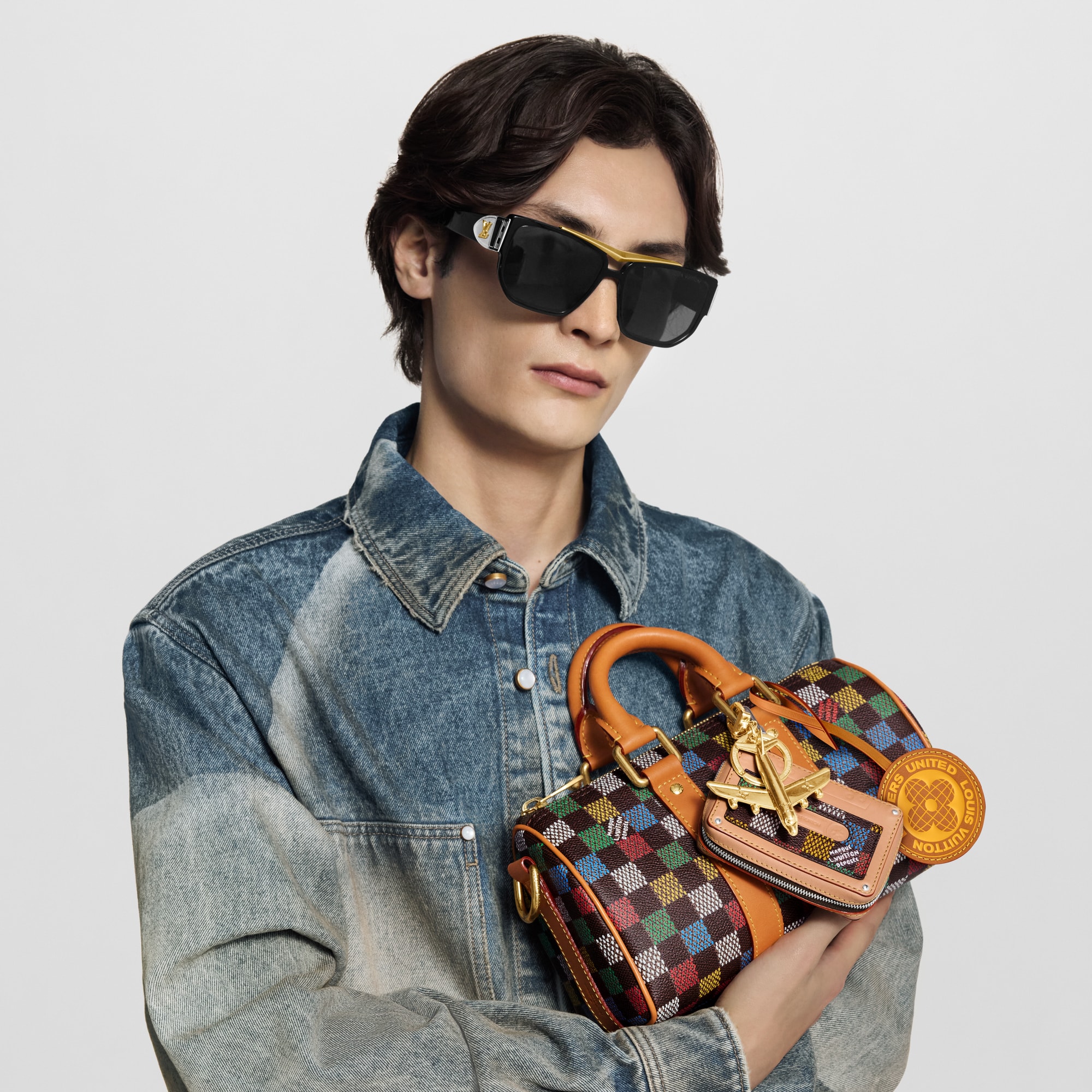 LV} - LVDamier Ebene - LV包袋和小型皮具男士包袋 | 路易威登LOUIS VUITTON官网 (产品缩放)