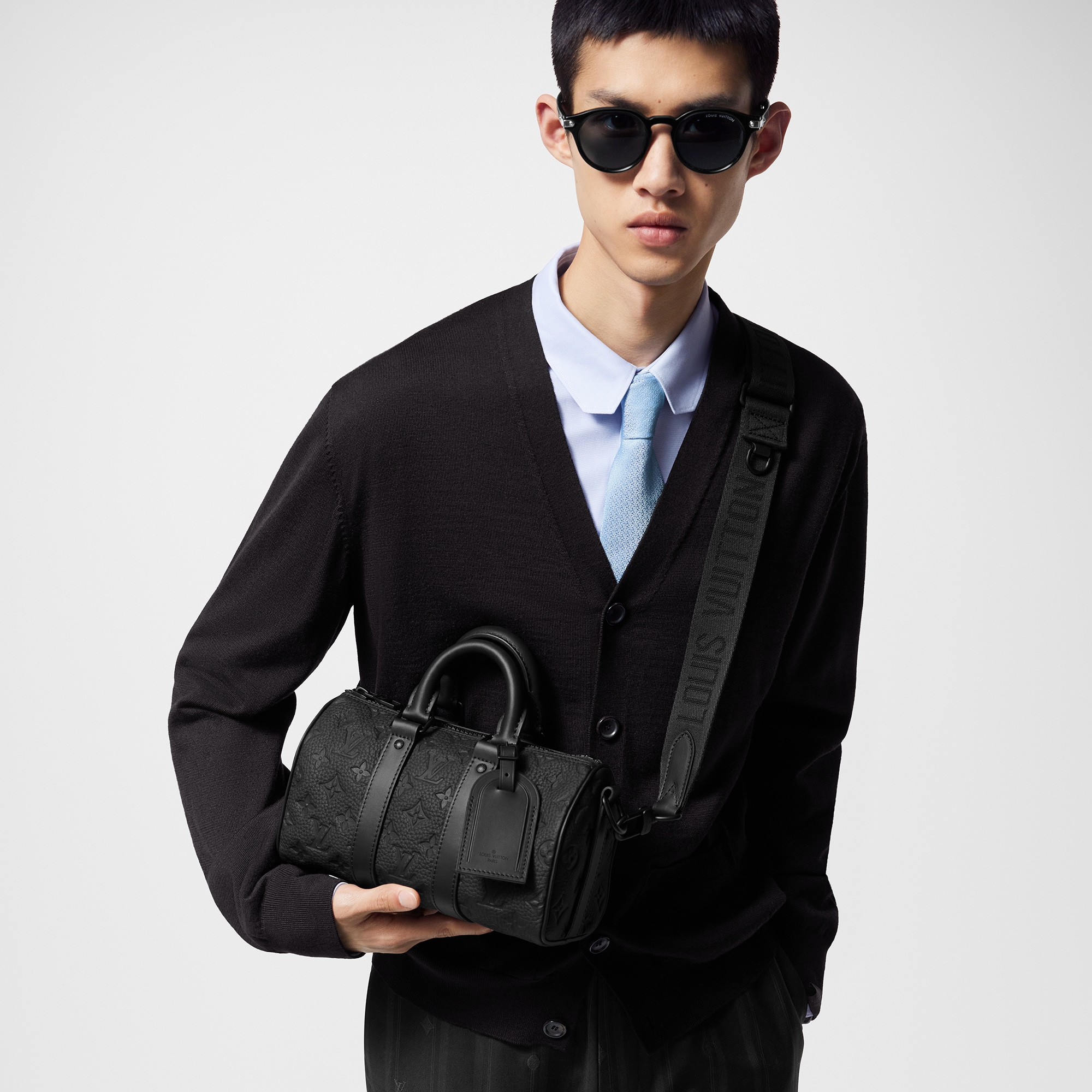 LV} - LVMonogram Taurillon Leather LG - G90 - LV男士时尚包袋 | 路易威登LOUIS VUITTON官网 (产品缩放)