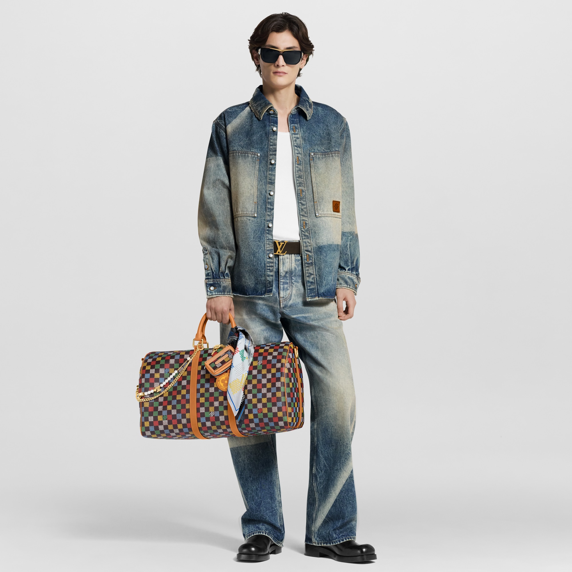 LV} - LVDamier Ebene - LV包袋和小型皮具男士包袋 | 路易威登LOUIS VUITTON官网 (产品缩放)