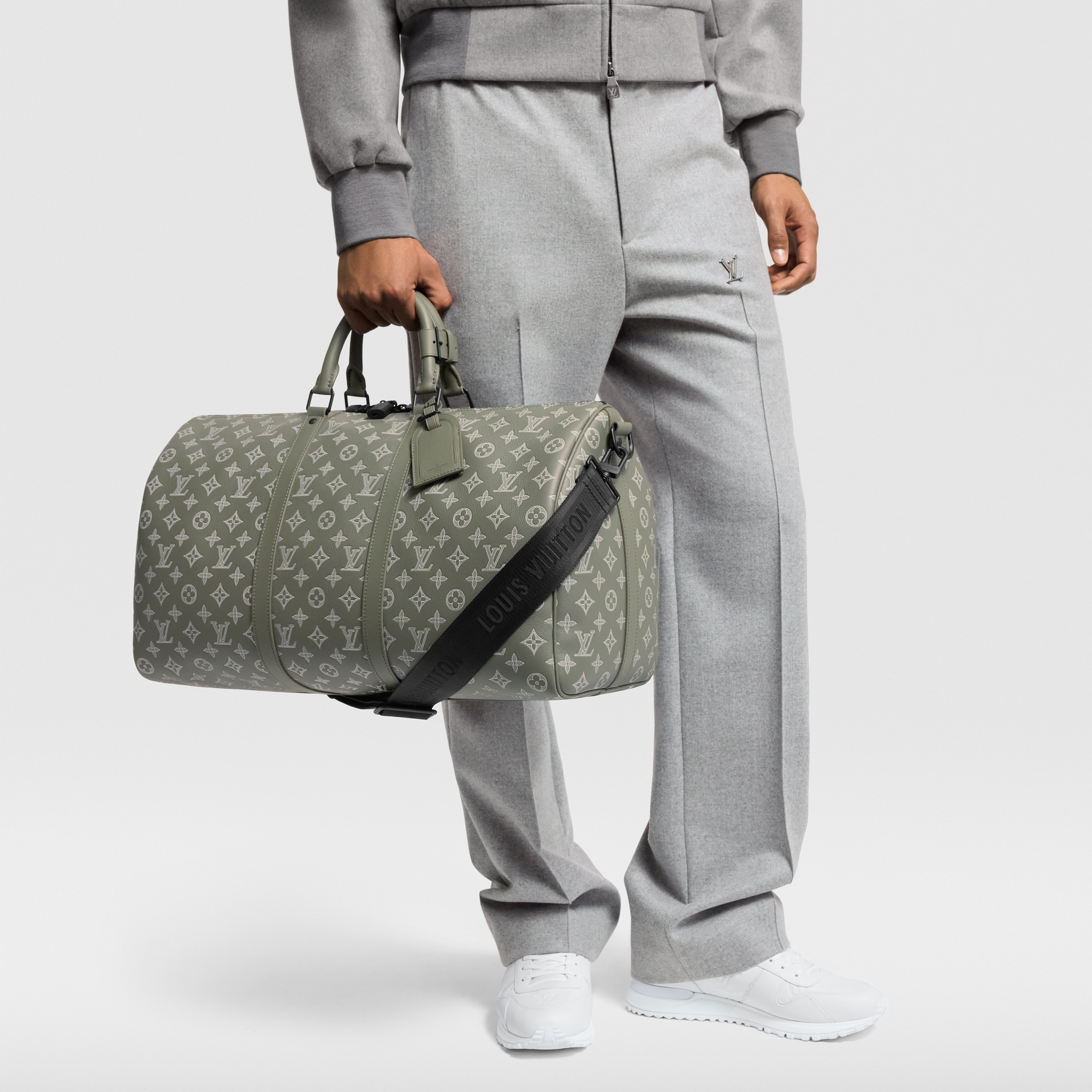 LV} - LVMonogram Shadow - LV男士Discontinued Product | 路易威登LOUIS VUITTON官网 (产品缩放)