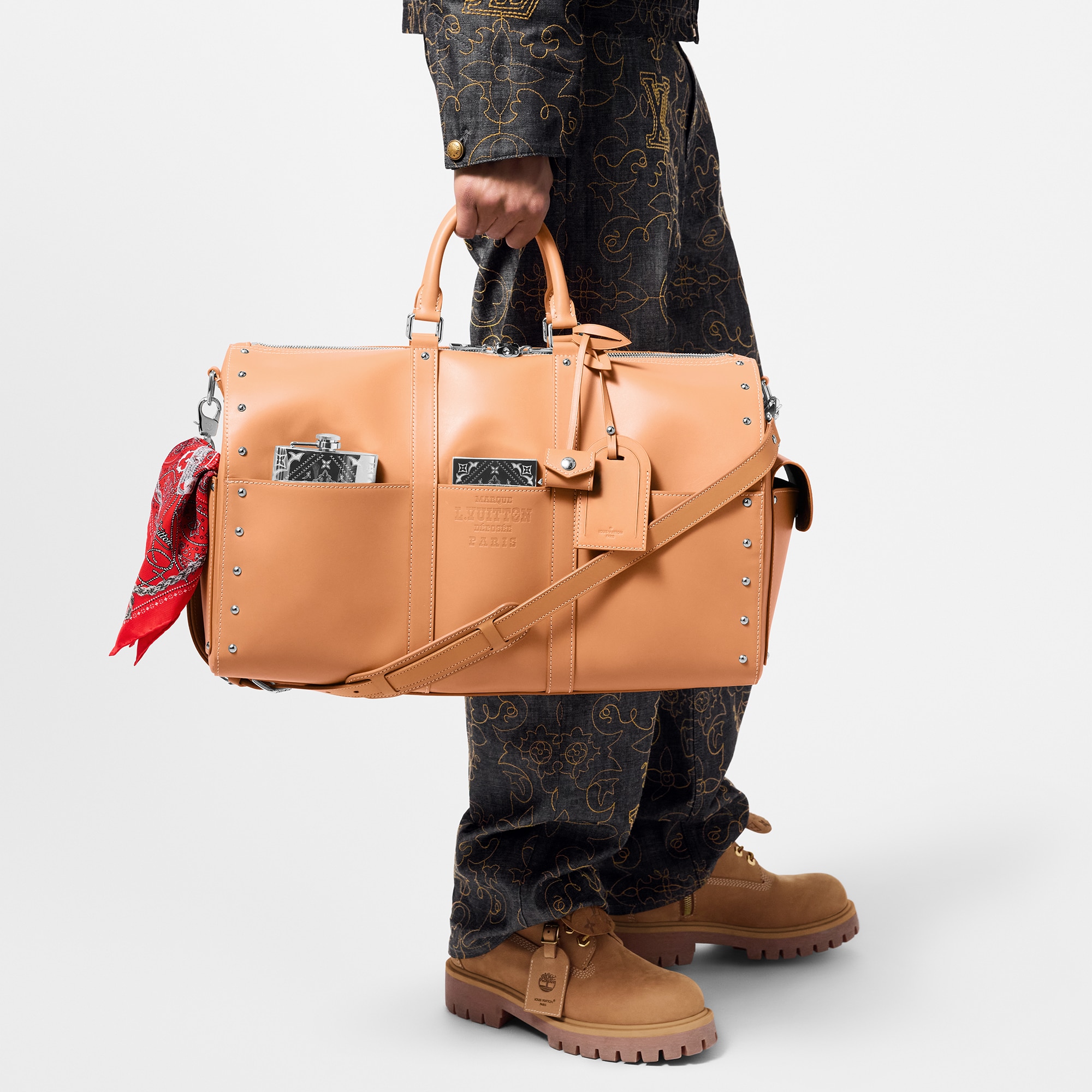 LV} - LVOther Leathers - LV男士旅行用品 | 路易威登LOUIS VUITTON官网 (产品缩放)