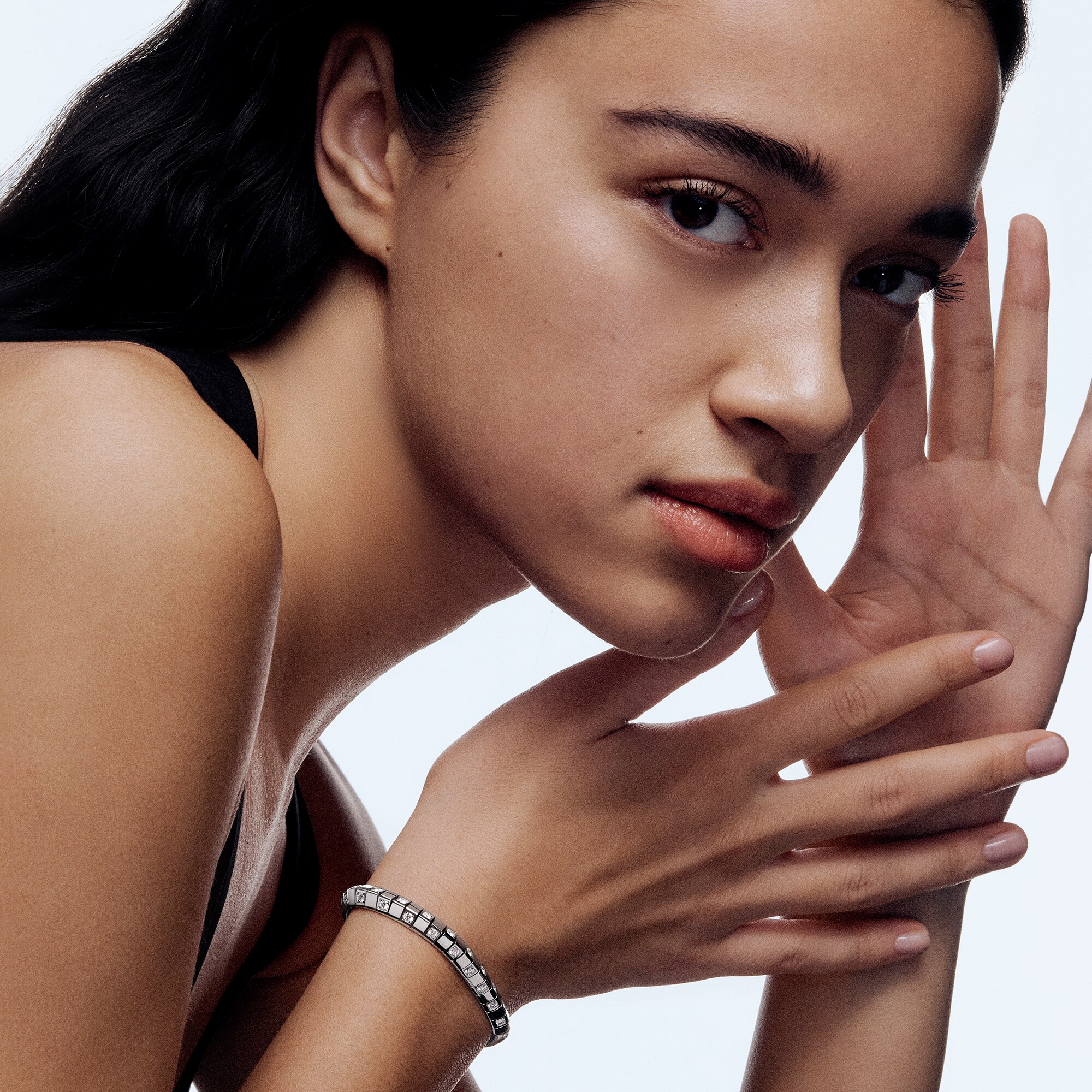 LV} - LV - LV珠宝按类别浏览 | 路易威登LOUIS VUITTON官网 (产品缩放)