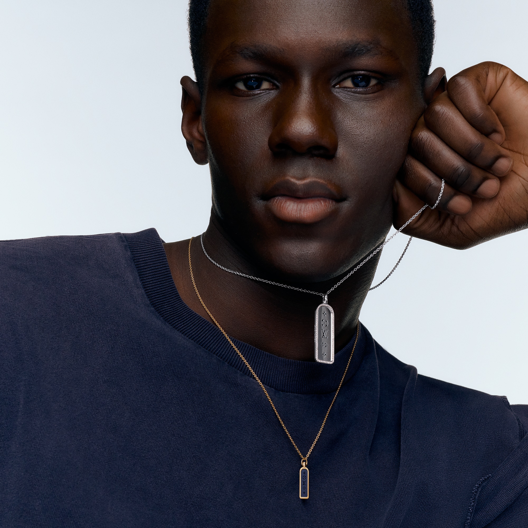 LV} - LV - LVLes Extraordinaires珠宝 | 路易威登LOUIS VUITTON官网 (产品缩放)