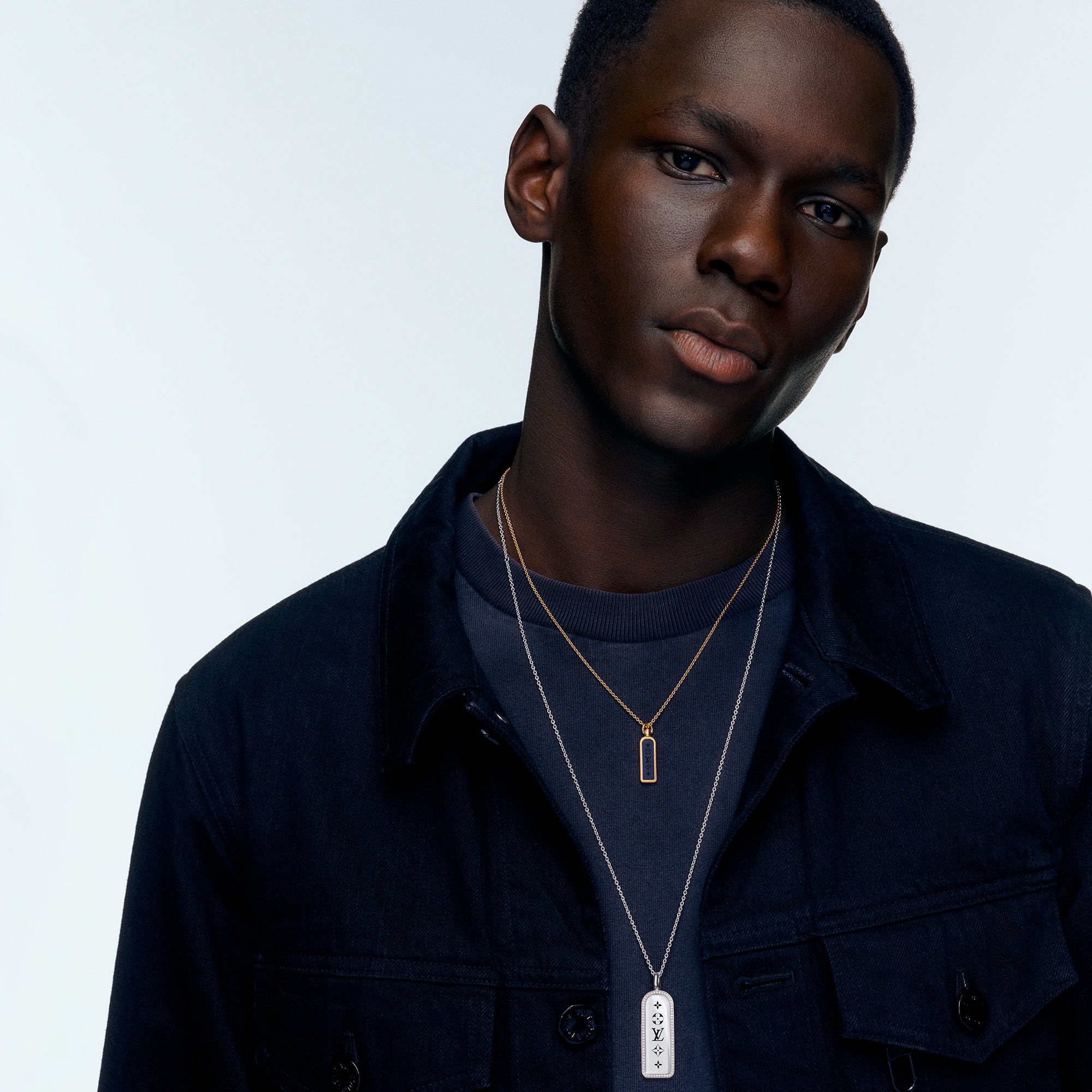 LV} - LV - LVLes Extraordinaires珠宝 | 路易威登LOUIS VUITTON官网 (产品缩放)