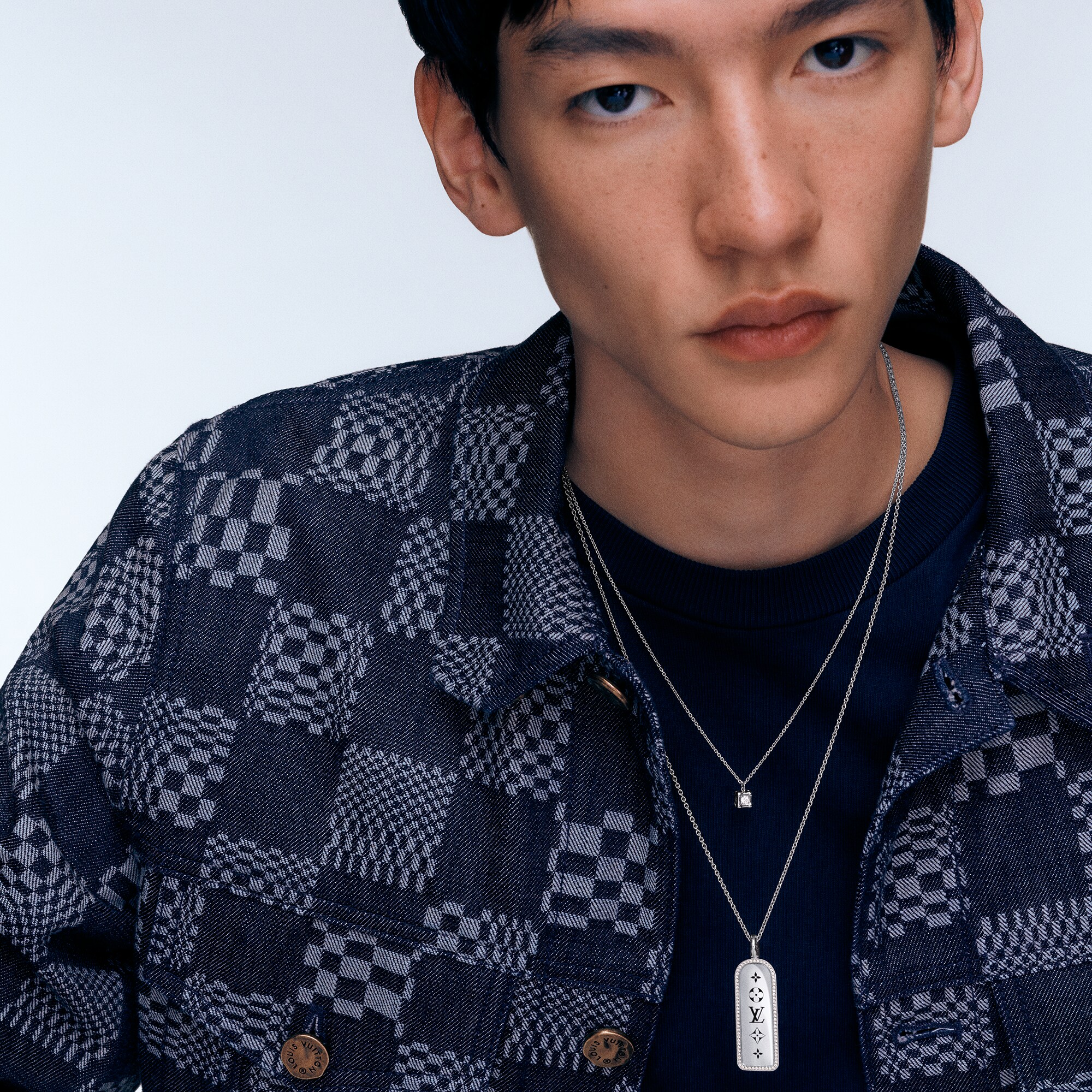 LV} - LV - LVLes Extraordinaires珠宝 | 路易威登LOUIS VUITTON官网 (产品缩放)