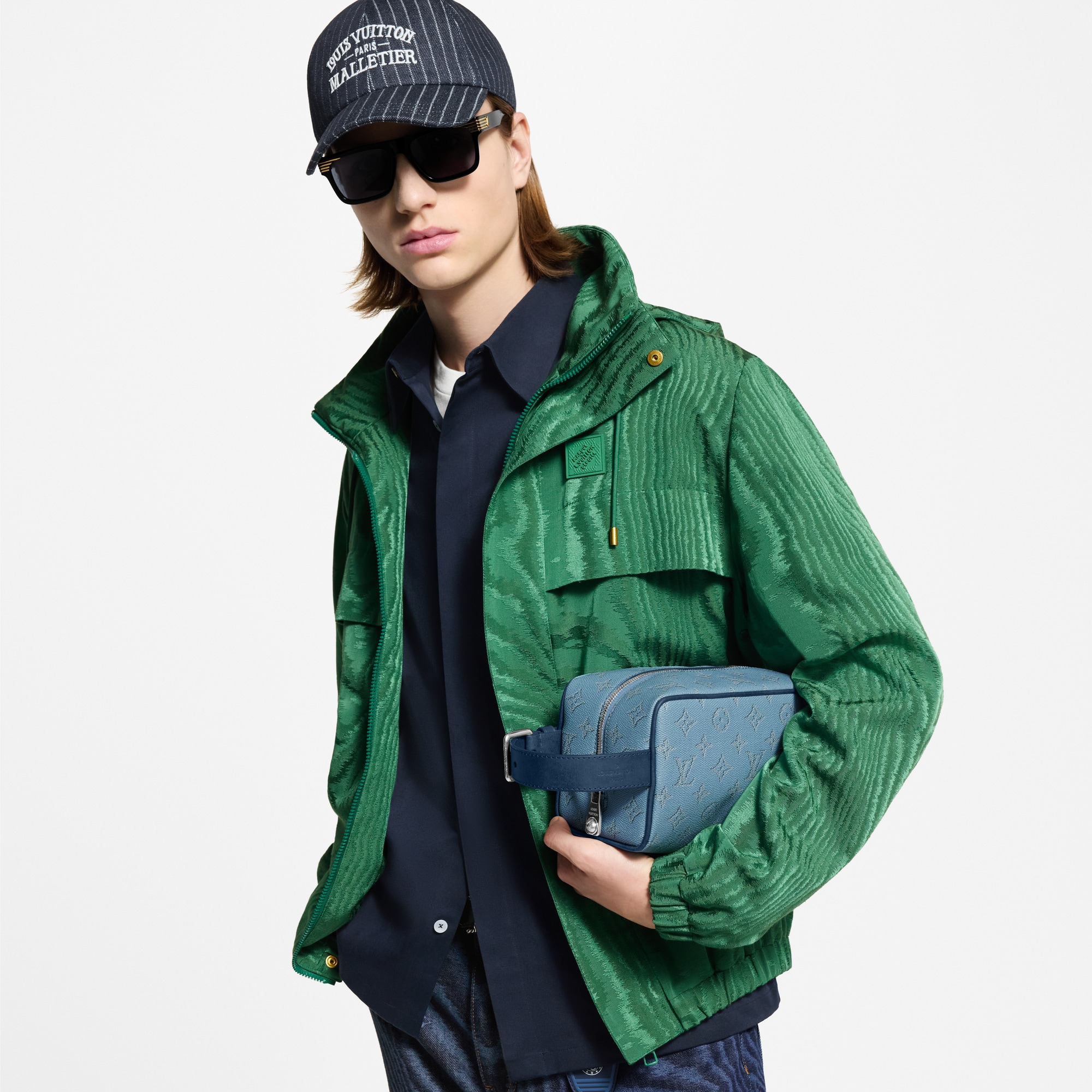 LV} - LVG71 - LV男士旅行用品 | 路易威登LOUIS VUITTON官网 (产品缩放)
