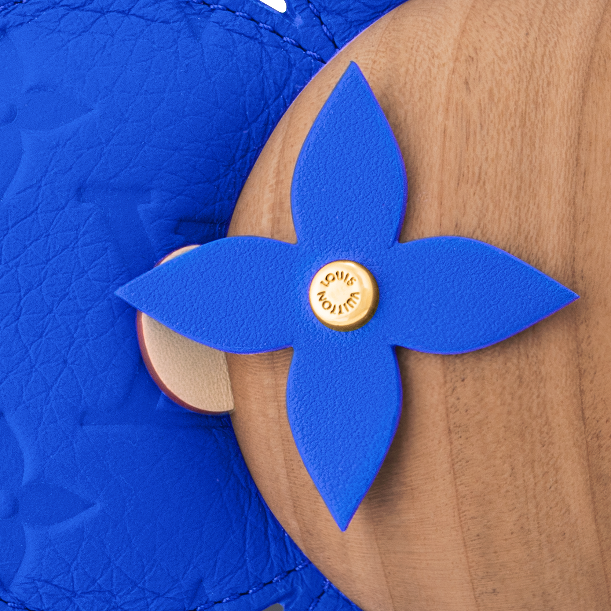 LV} - LV - LV硬箱、旅行和家居生活礼遇 | 路易威登LOUIS VUITTON官网 (产品缩放)