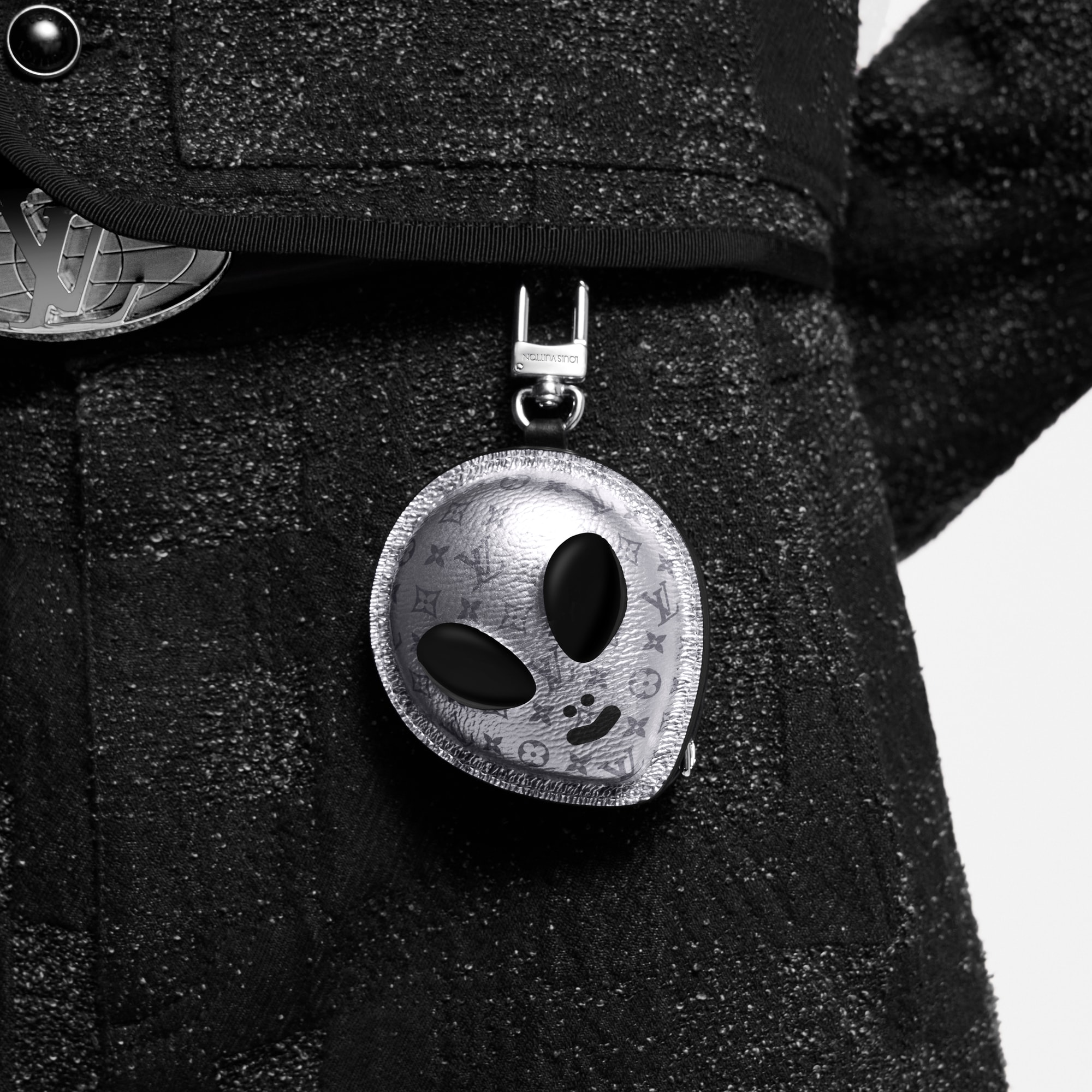 LV} - LVS00 - LV男士配饰系列 | 路易威登LOUIS VUITTON官网 (产品缩放)