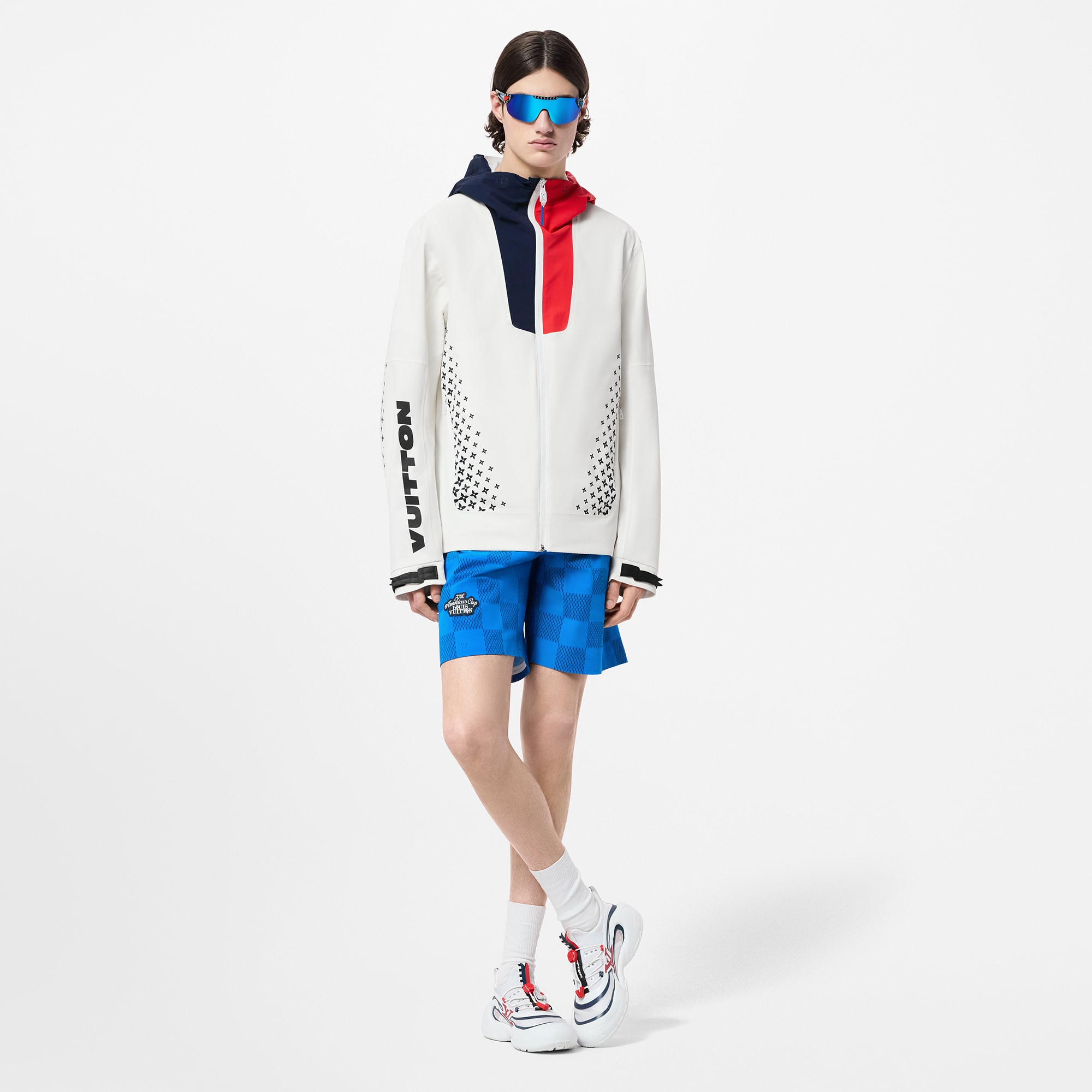 LV} - LV - LV男士鞋履系列 | 路易威登LOUIS VUITTON官网 (产品缩放)