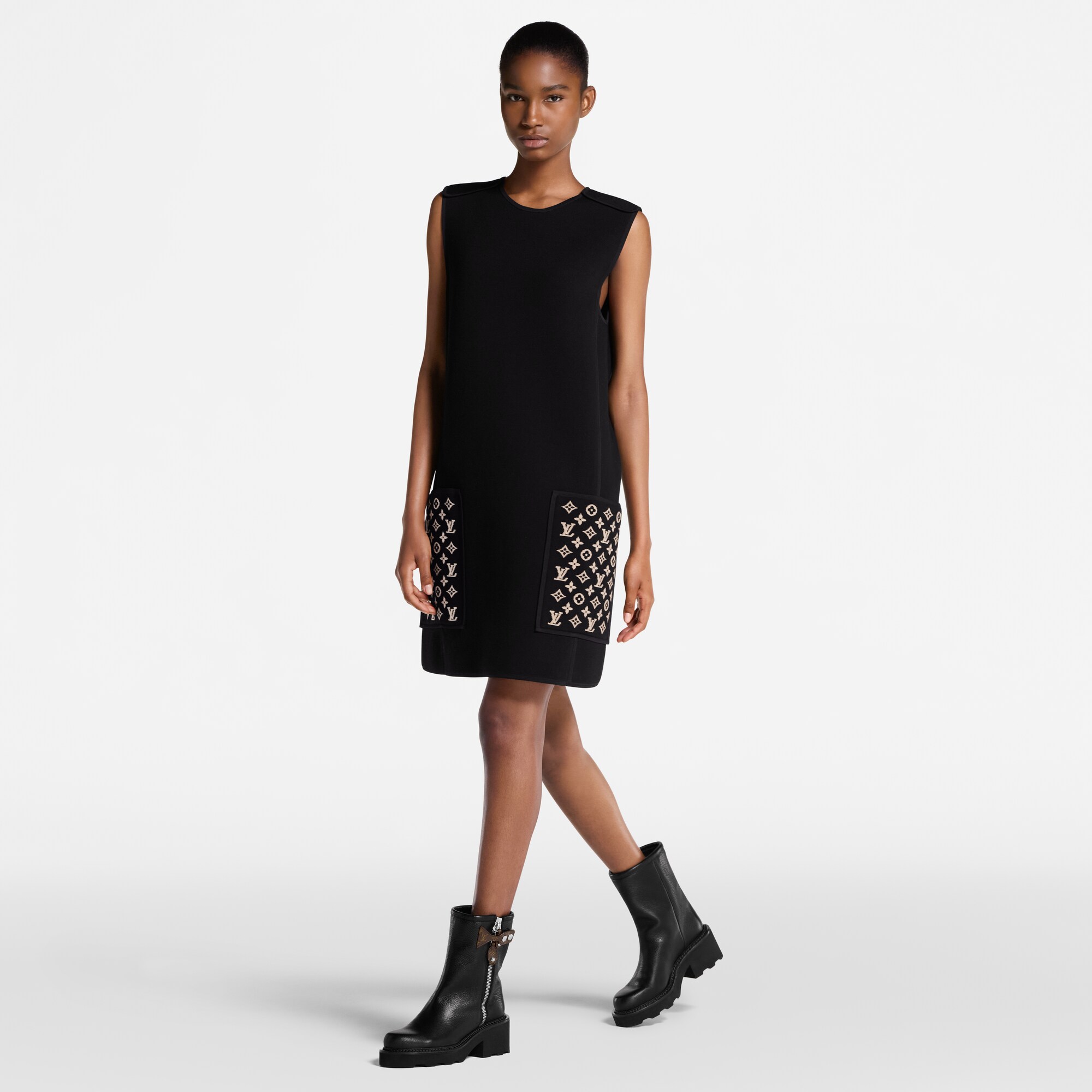 LV} - LV - LV女士鞋履系列 | 路易威登LOUIS VUITTON官网 (产品缩放)