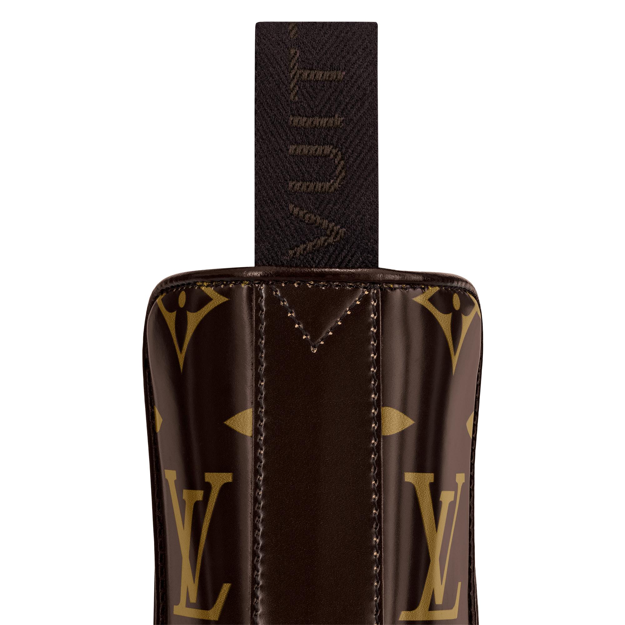 LV} - LV - LV男士鞋履系列 | 路易威登LOUIS VUITTON官网 (产品缩放)