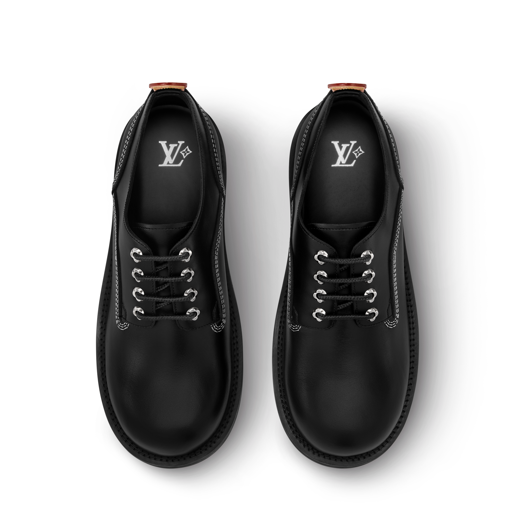 LV} - LV - LV男士鞋履系列 | 路易威登LOUIS VUITTON官网 (产品缩放)