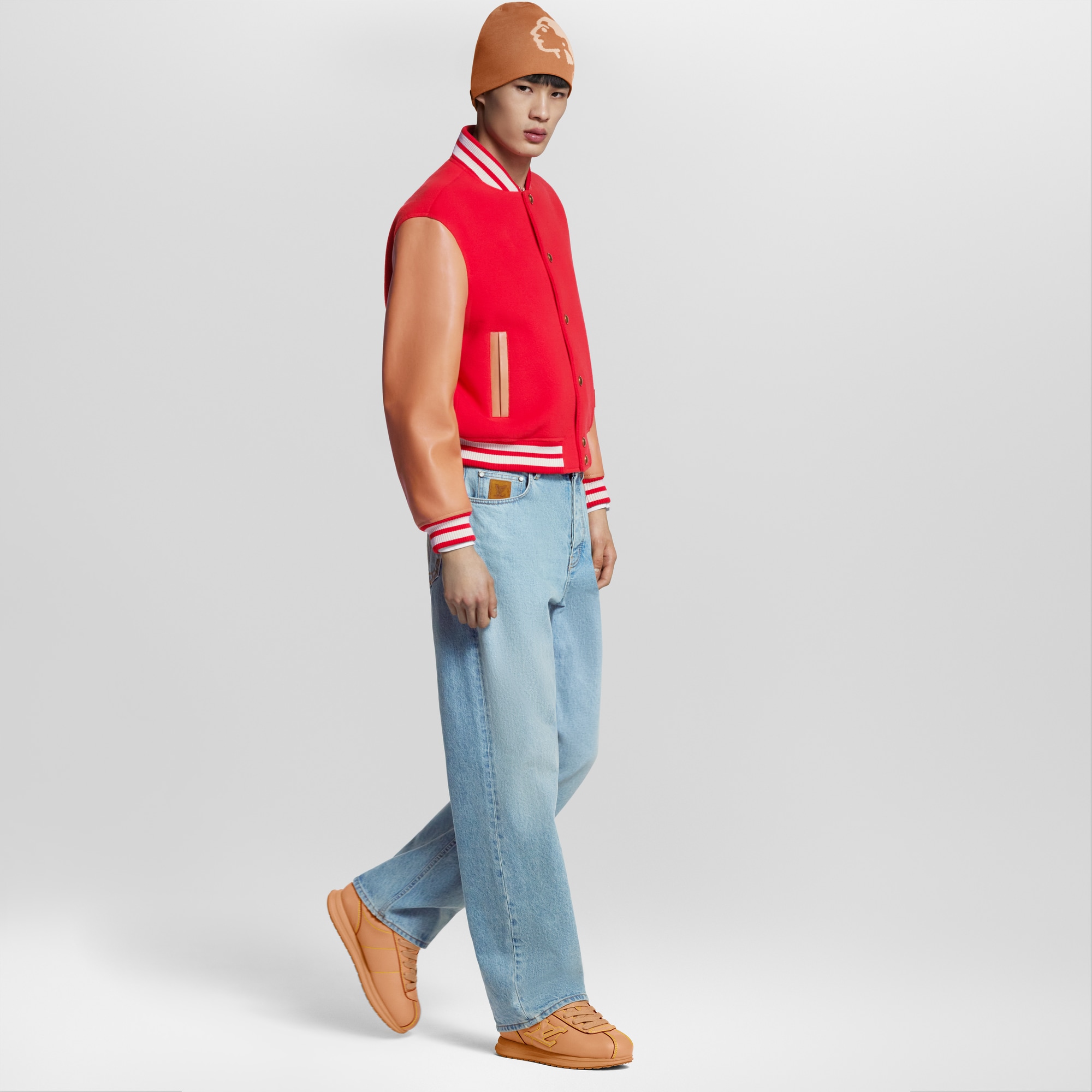 LV} - LV - LV男士鞋履系列 | 路易威登LOUIS VUITTON官网 (产品缩放)