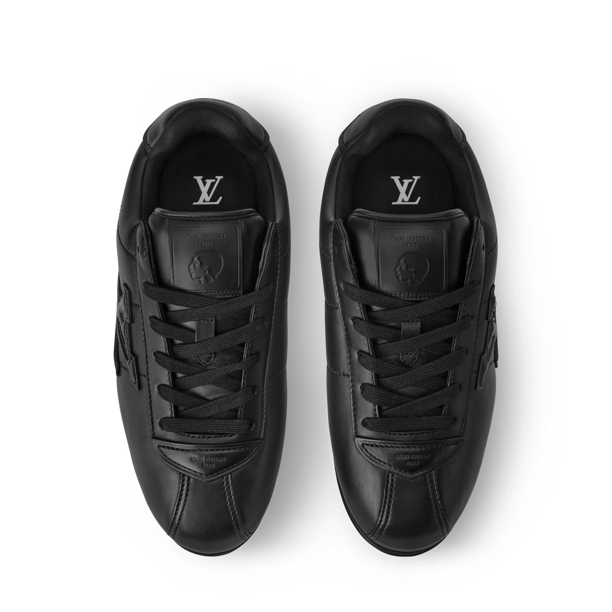 LV} - LV - LV男士鞋履系列 | 路易威登LOUIS VUITTON官网 (产品缩放)