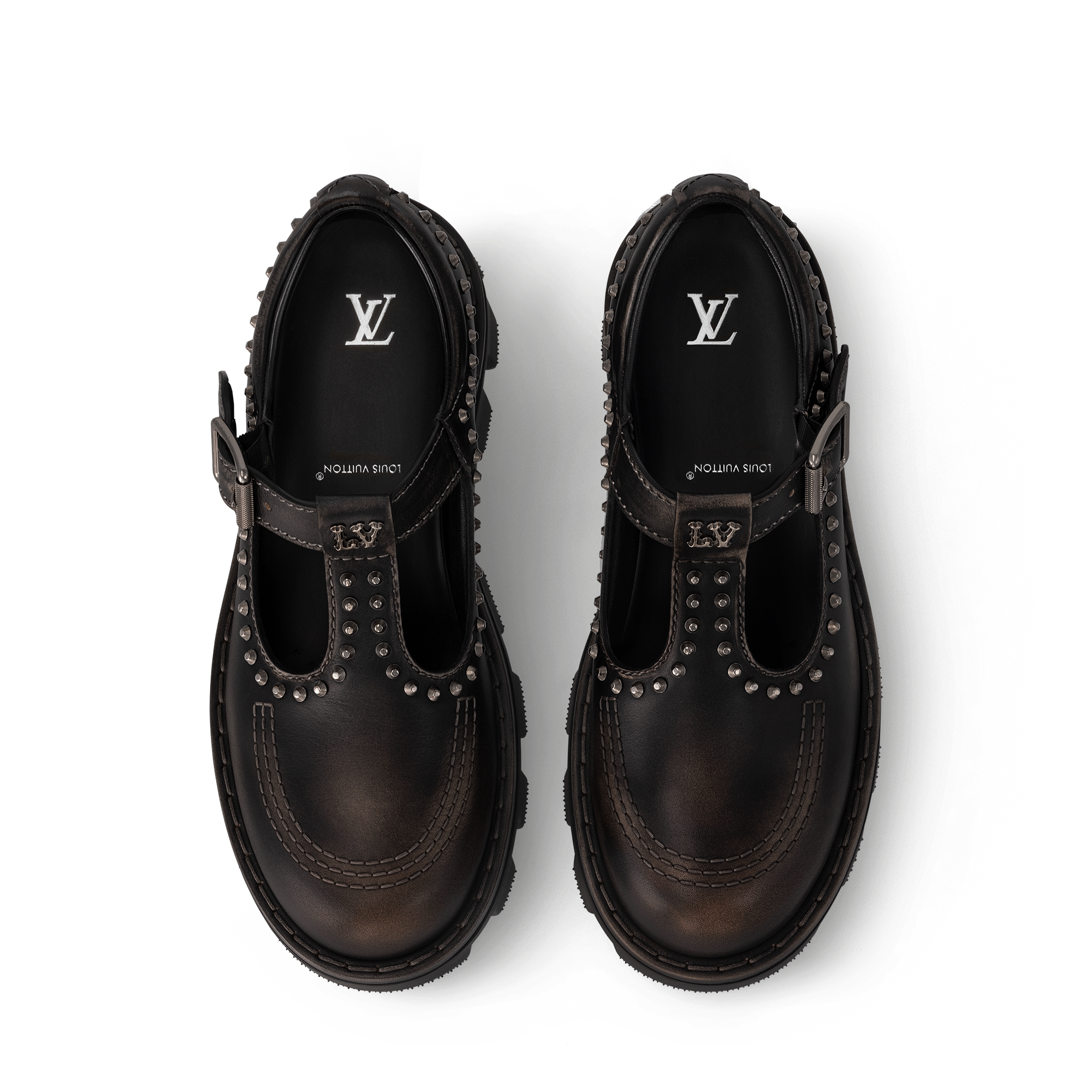 LV} - LV - LV男士鞋履系列 | 路易威登LOUIS VUITTON官网 (产品缩放)