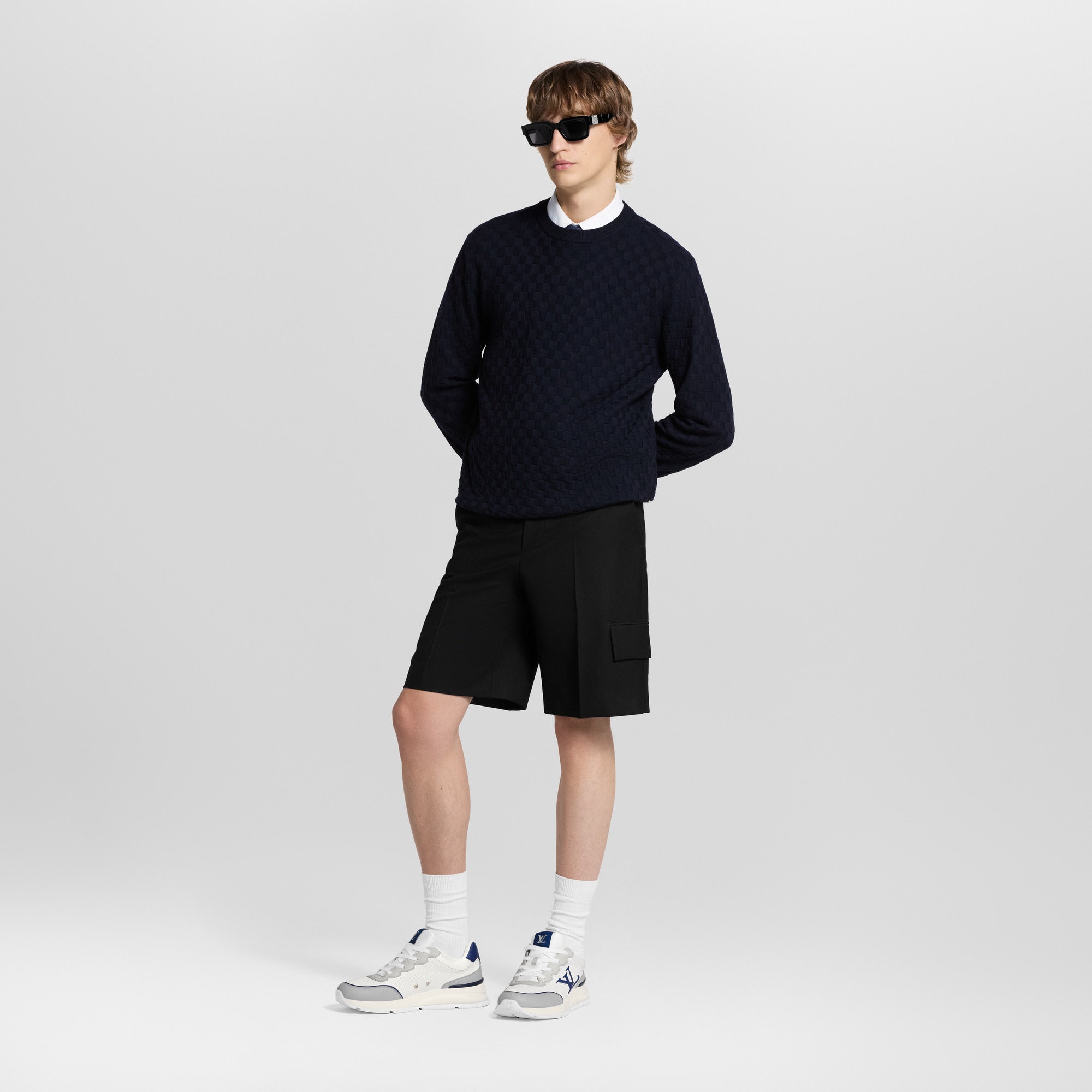 LV} - LV - LV男士鞋履系列 | 路易威登LOUIS VUITTON官网 (产品缩放)