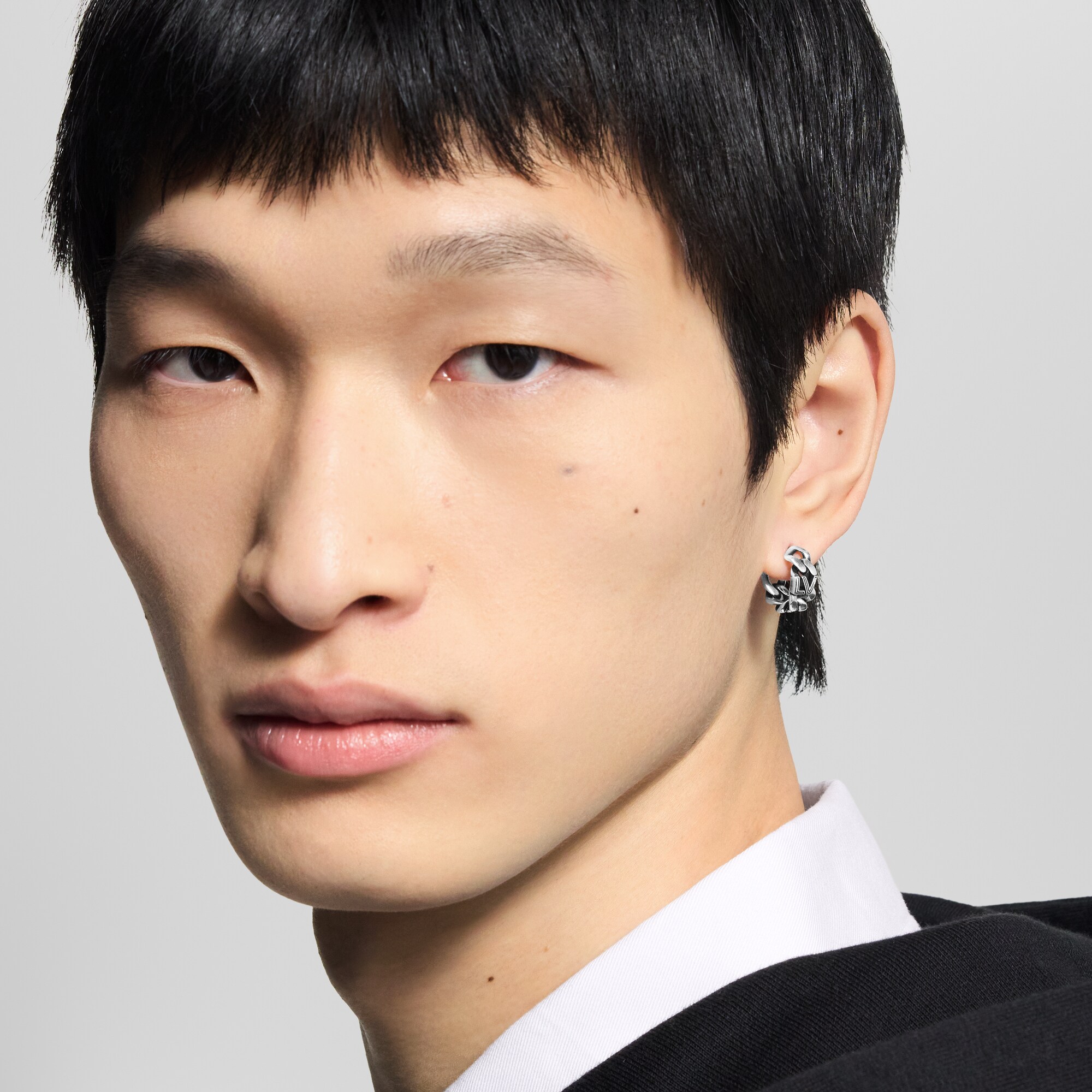 LV} - LVS00 - LV男士时尚首饰 | 路易威登LOUIS VUITTON官网 (产品缩放)
