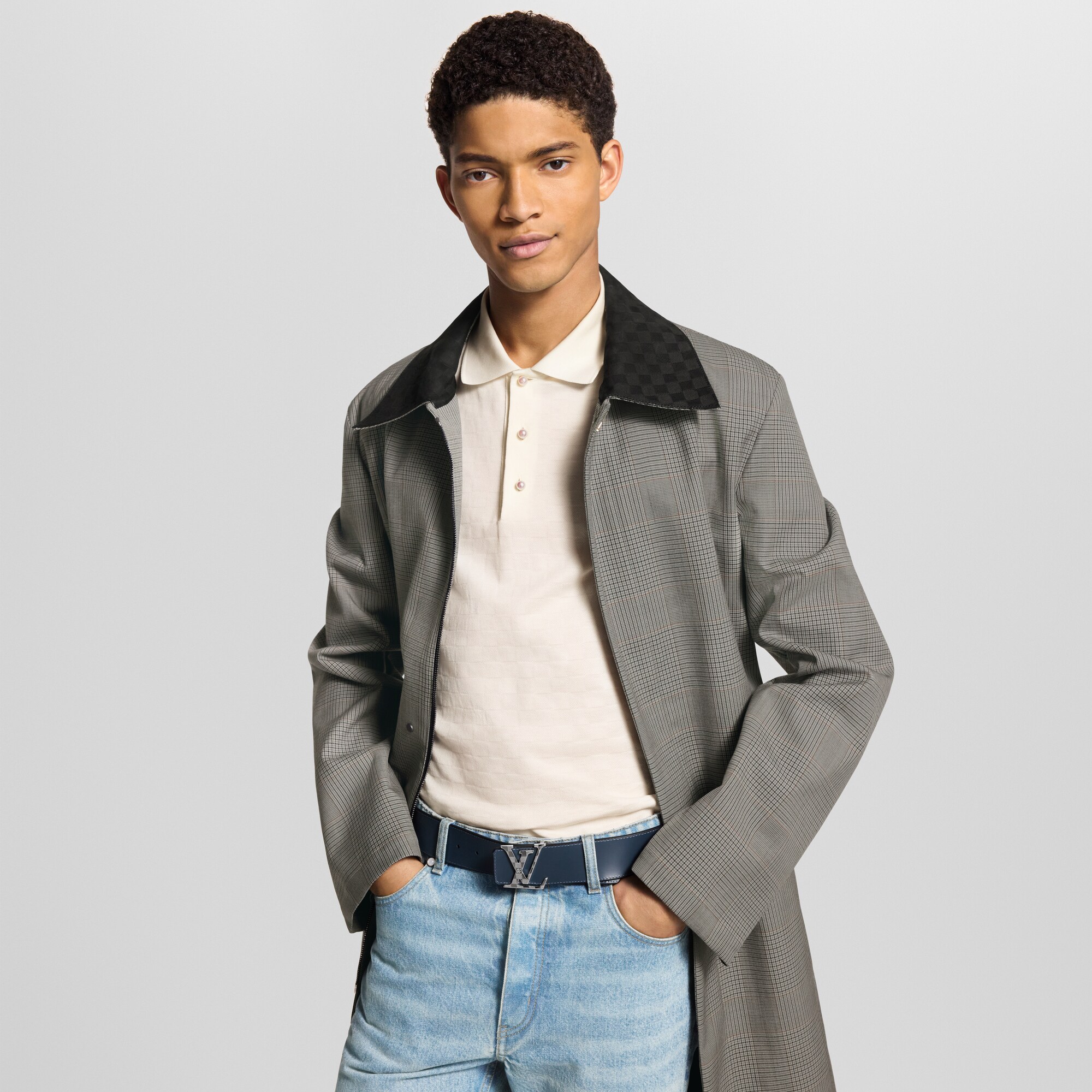 LV} - LV - LV男士配饰系列 | 路易威登LOUIS VUITTON官网 (产品缩放)