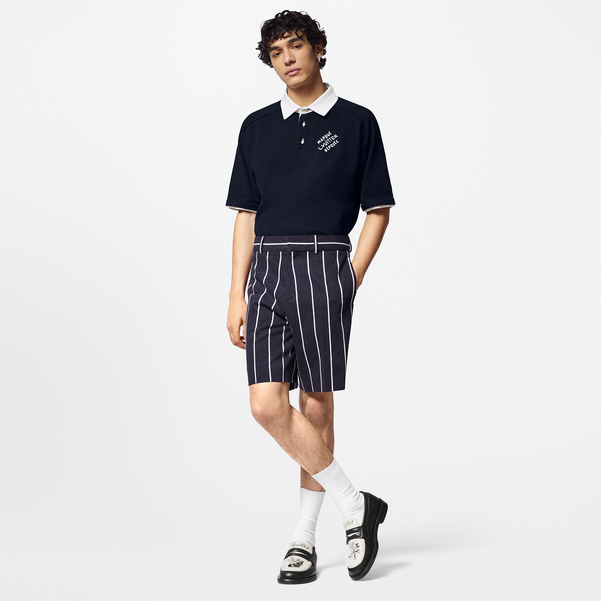 LV} - LV - LV男士鞋履系列 | 路易威登LOUIS VUITTON官网 (产品缩放)