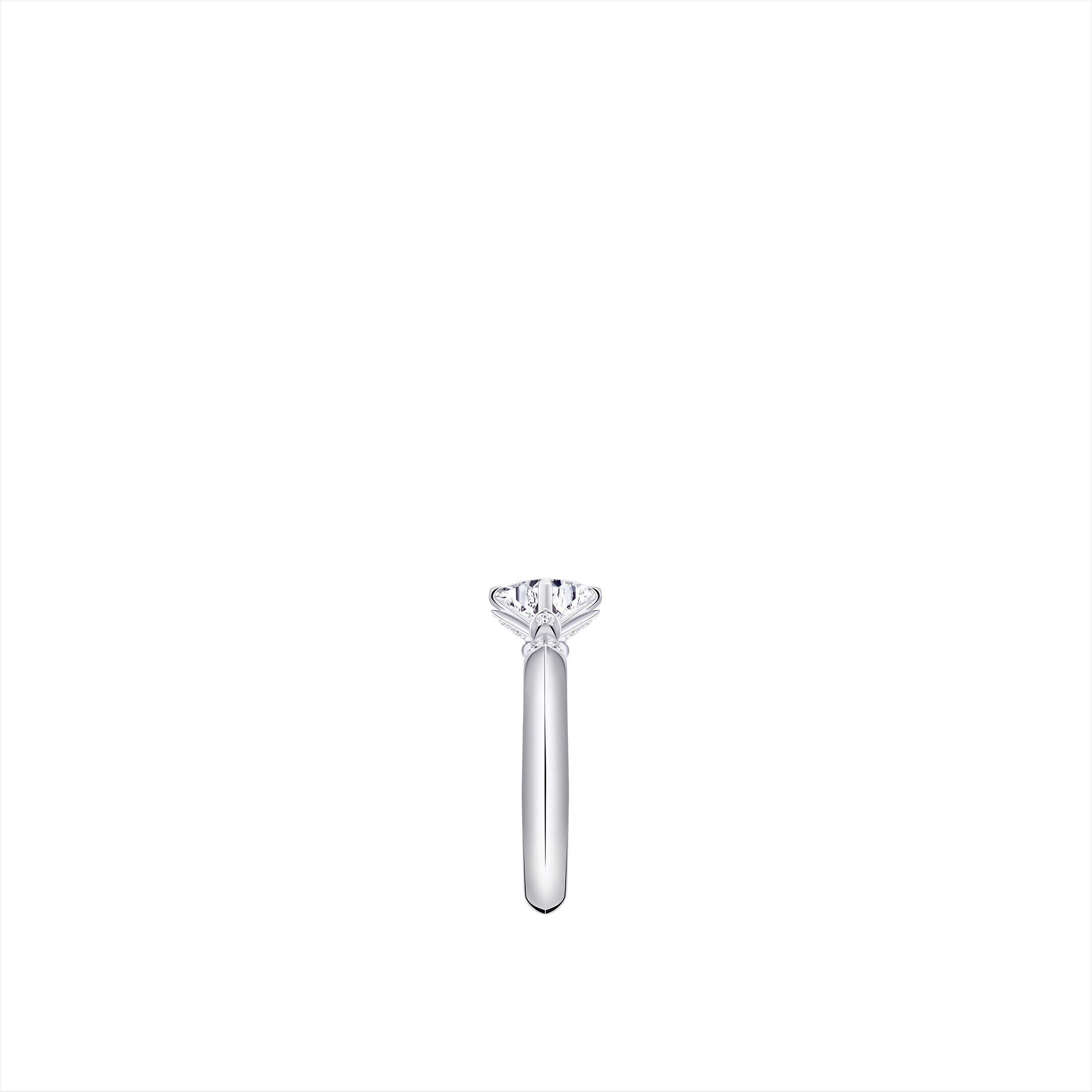 LV} - LV - LV珠宝按系列浏览 | 路易威登LOUIS VUITTON官网 (产品缩放)