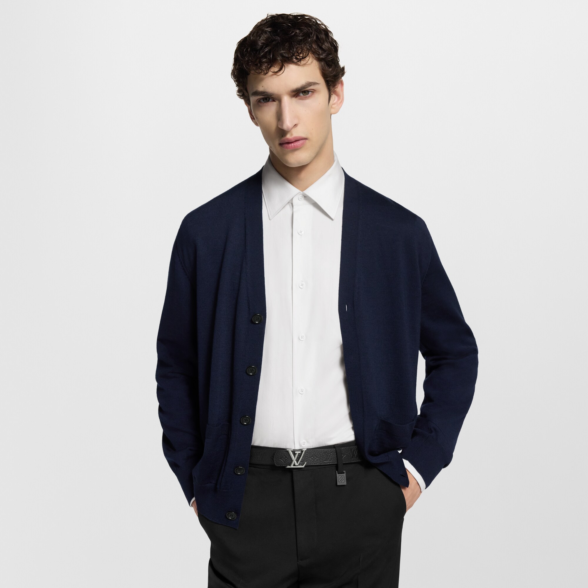 LV} - LVTaurillon - LV男士配饰系列 | 路易威登LOUIS VUITTON官网 (产品缩放)