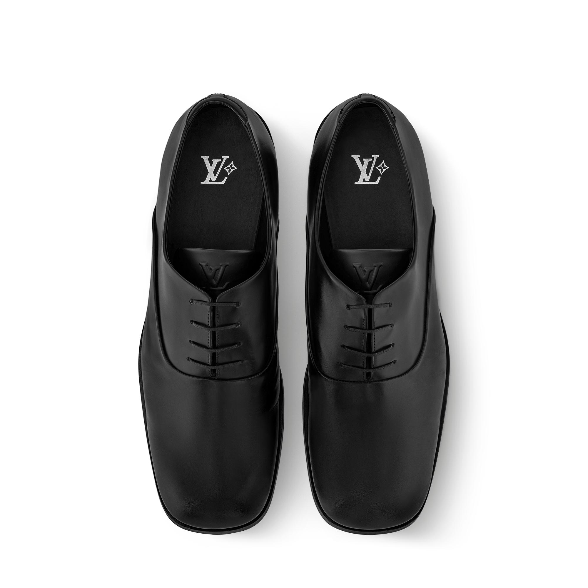 LV} - LV - LV男士鞋履系列 | 路易威登LOUIS VUITTON官网 (产品缩放)